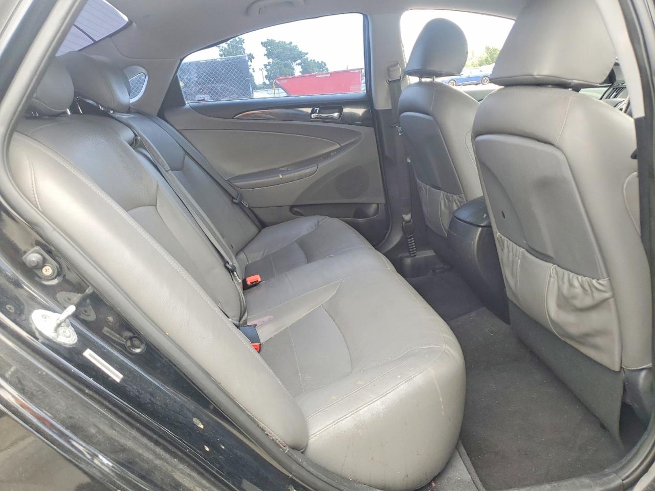 2011 Hyundai Sonata Black vin: 5NPEB4AC7BH124692
