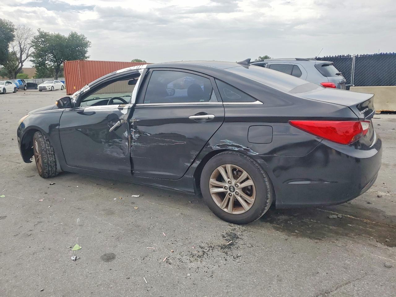 2011 Hyundai Sonata Black vin: 5NPEB4AC7BH124692