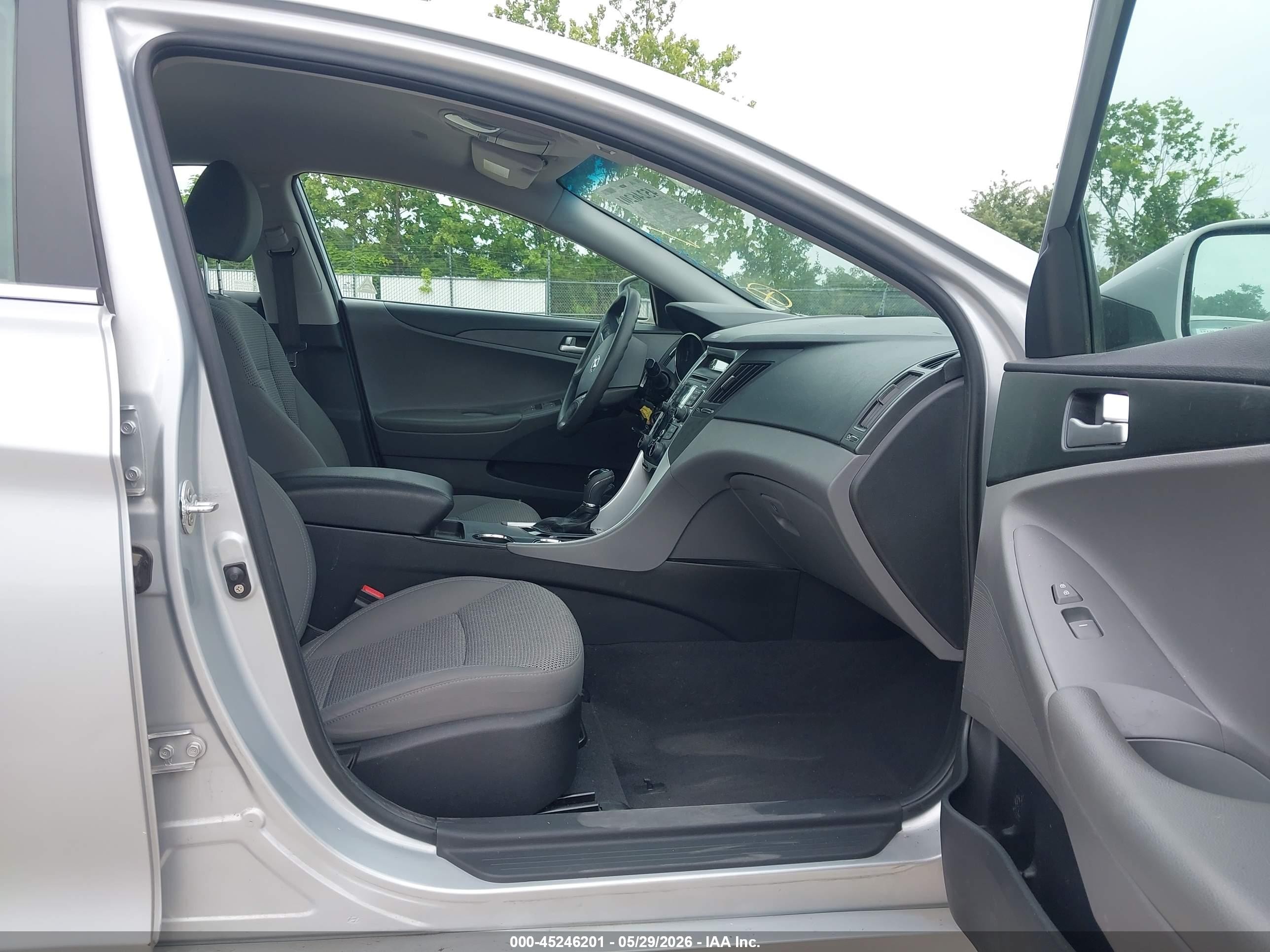 2011 Hyundai Sonata Gls Silver vin: 5NPEB4AC7BH232441