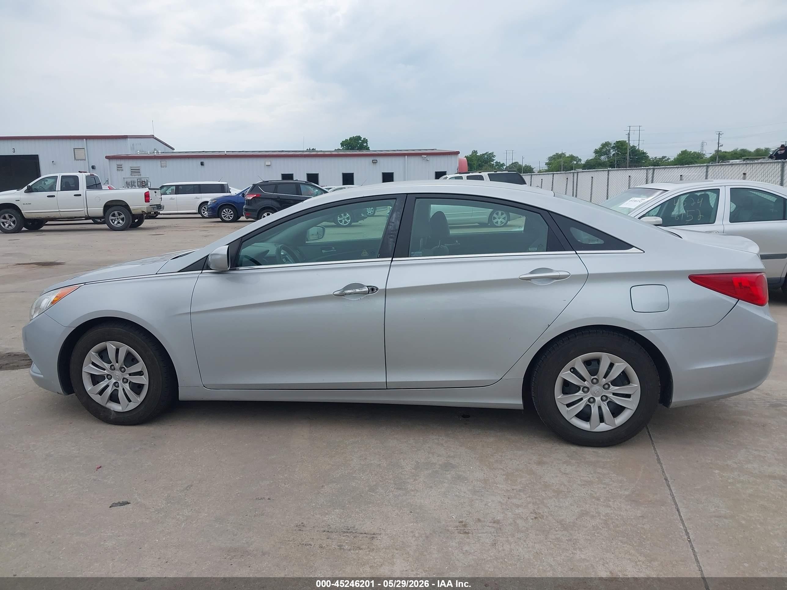 2011 Hyundai Sonata Gls Silver vin: 5NPEB4AC7BH232441