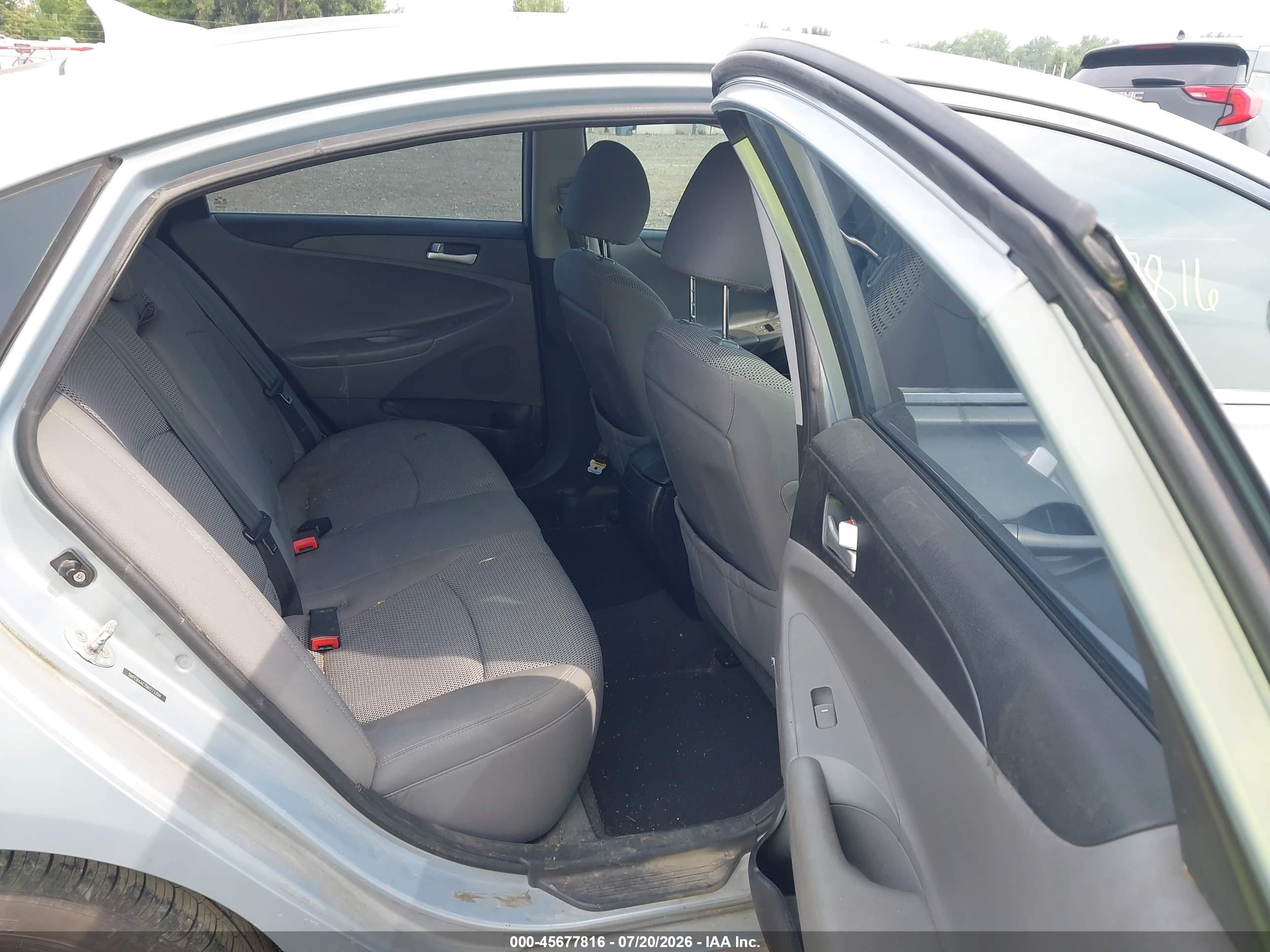 2011 Hyundai Sonata Gls Серебряный vin: 5NPEB4AC7BH273359