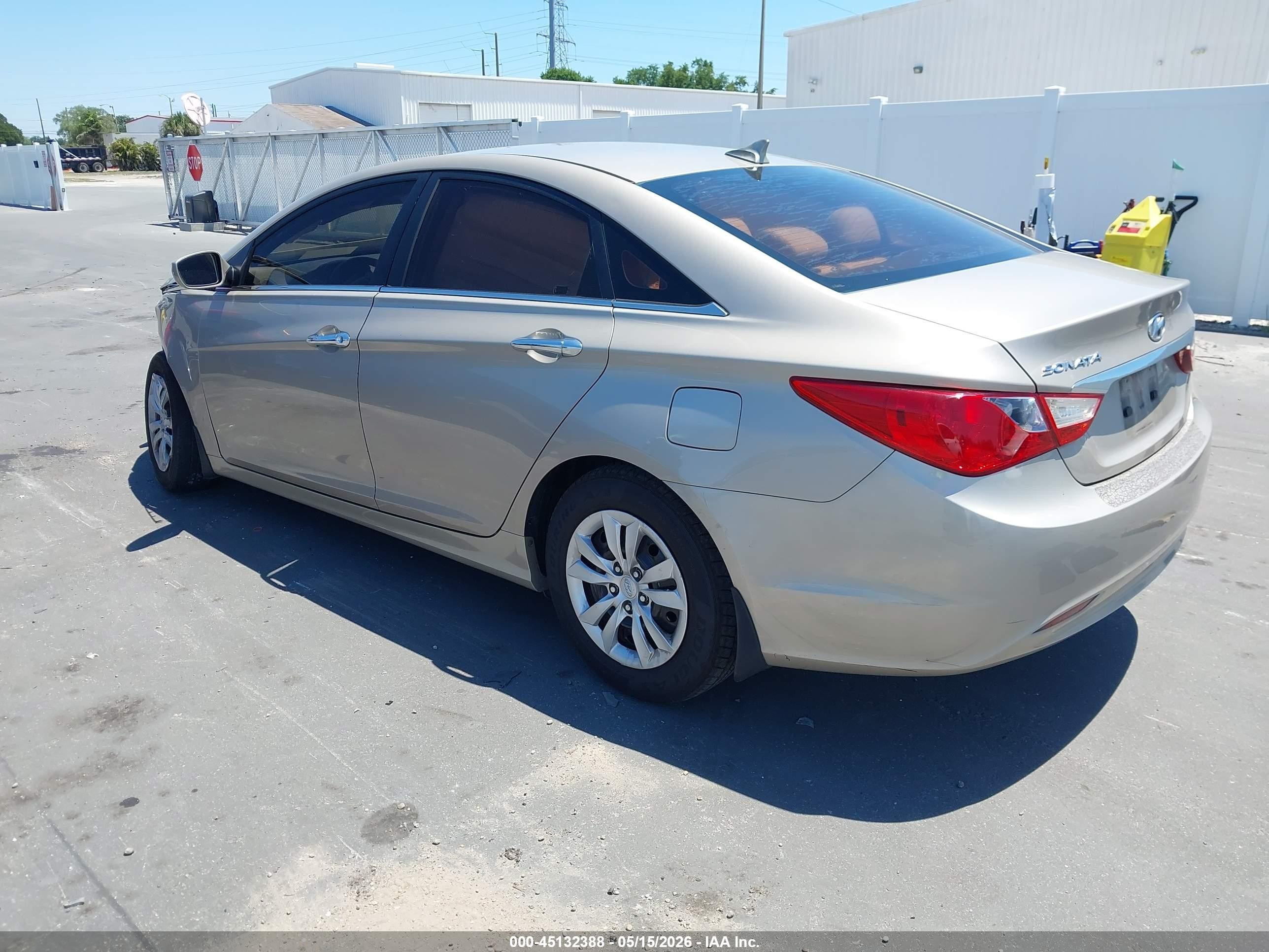 2011 Hyundai Sonata Gls Gold vin: 5NPEB4AC7BH278304