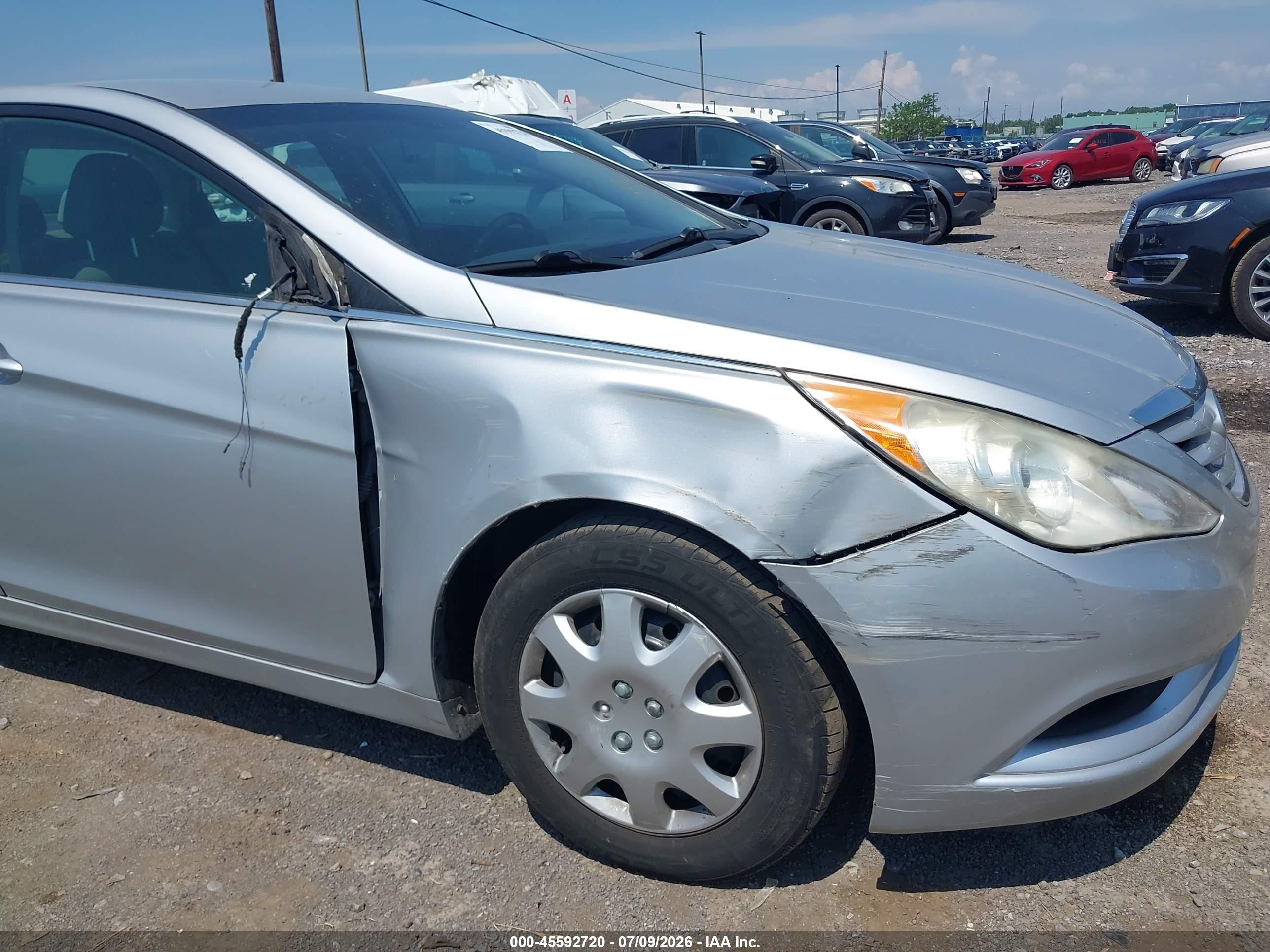 2012 Hyundai Sonata Gls Silver vin: 5NPEB4AC7CH354170