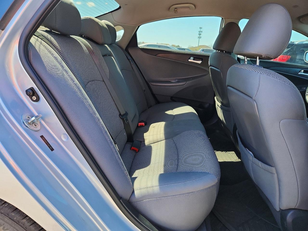 2012 Hyundai Sonata Gls Blue vin: 5NPEB4AC7CH361362
