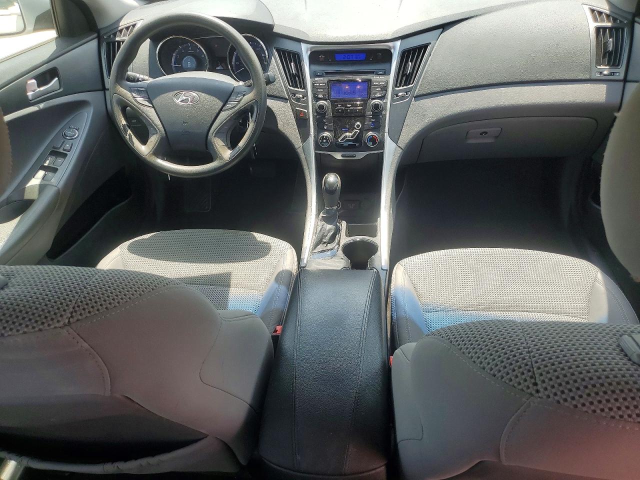 2012 Hyundai Sonata Gls Silver vin: 5NPEB4AC7CH410219