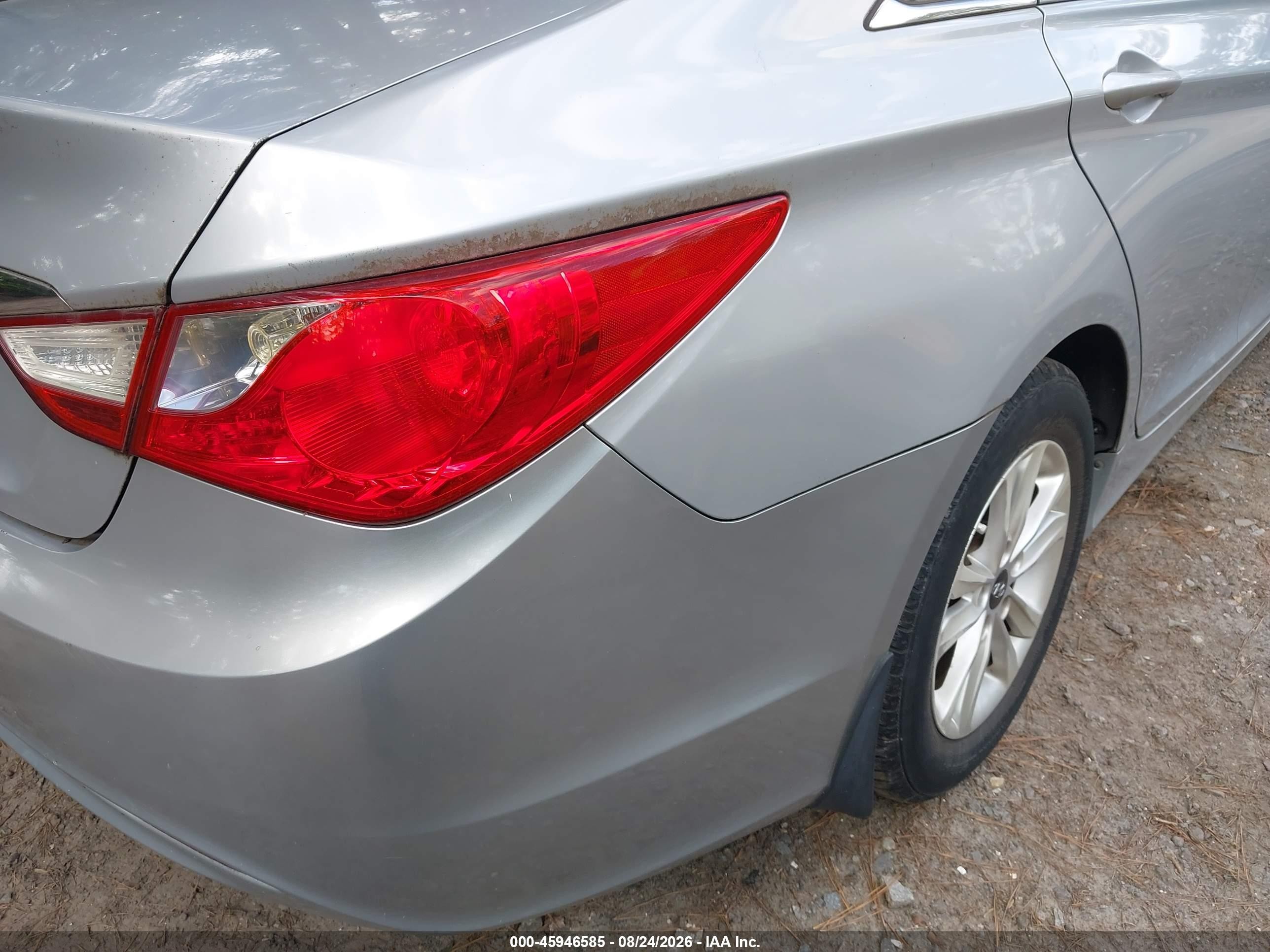 2012 Hyundai Sonata Gls Silver vin: 5NPEB4AC7CH412441
