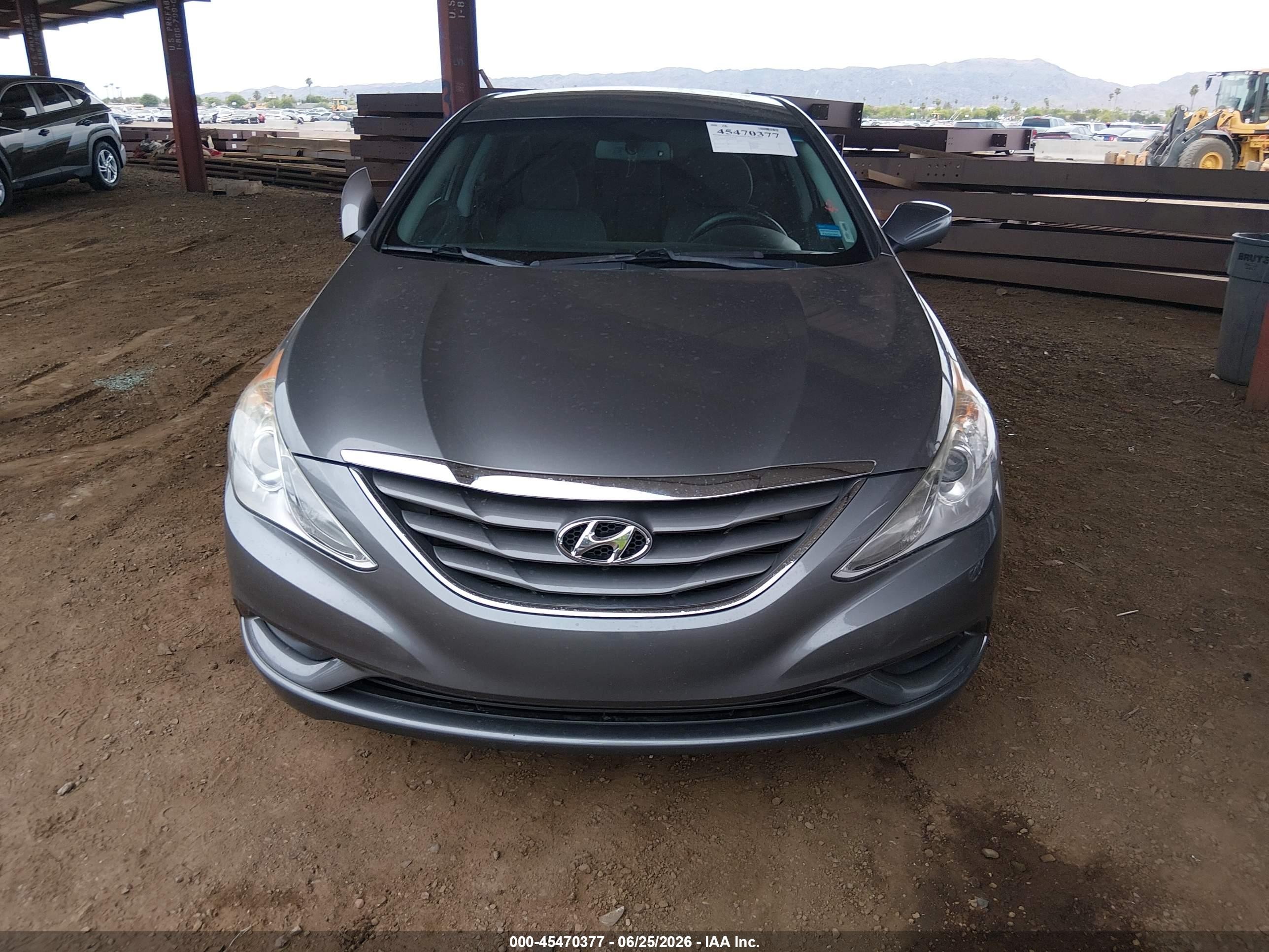 2012 Hyundai Sonata Gls Silver vin: 5NPEB4AC7CH485390