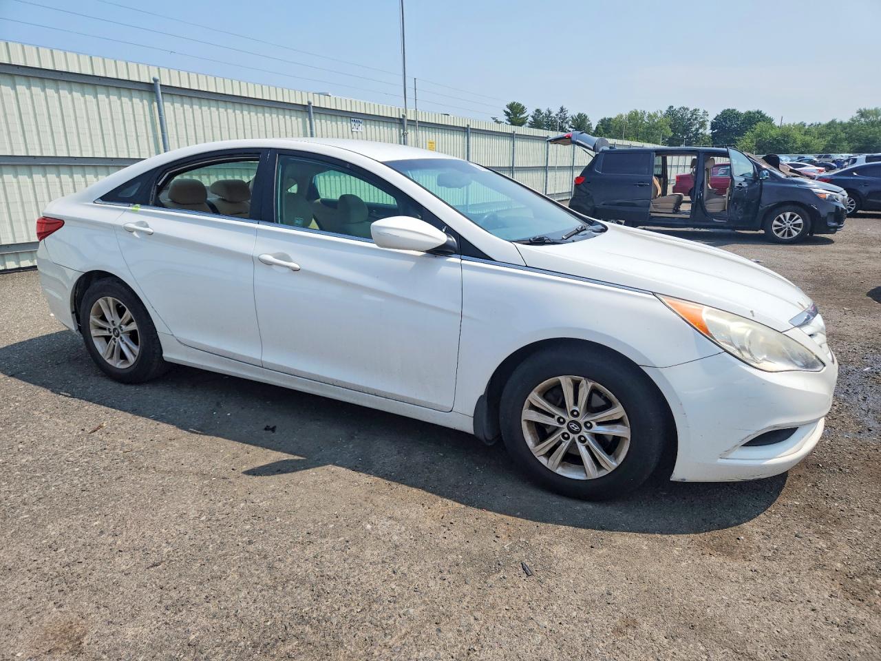2012 Hyundai Sonata Gls White vin: 5NPEB4AC7CH495496