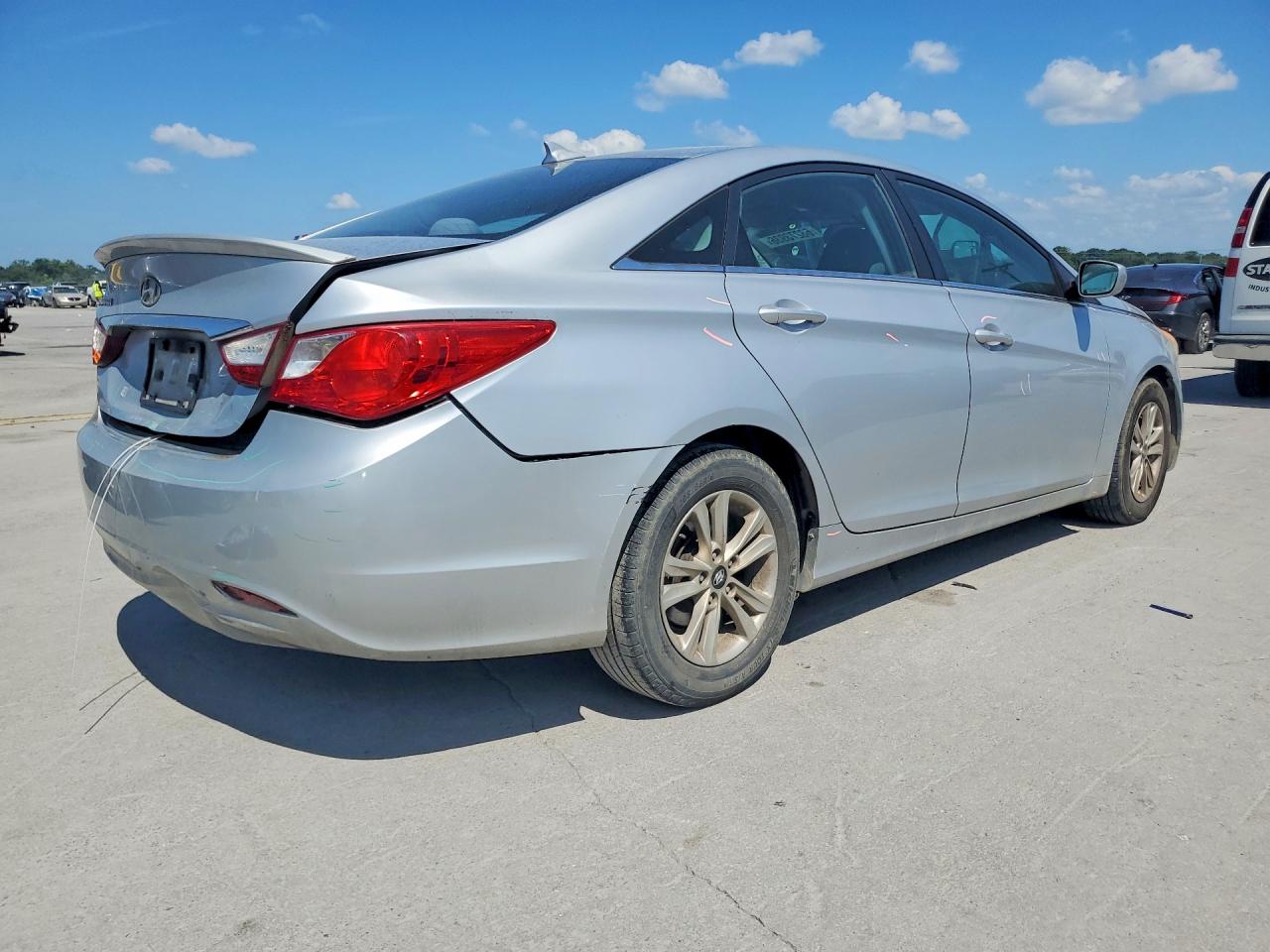 2013 Hyundai Sonata Gls Silver vin: 5NPEB4AC7DH515988