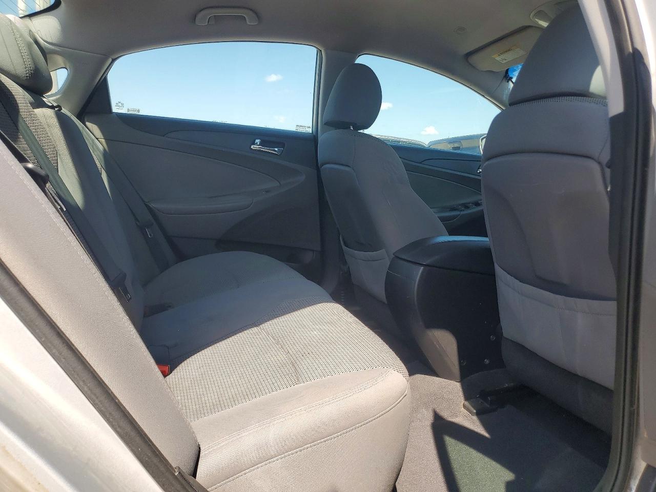 2013 Hyundai Sonata Gls Silver vin: 5NPEB4AC7DH515988