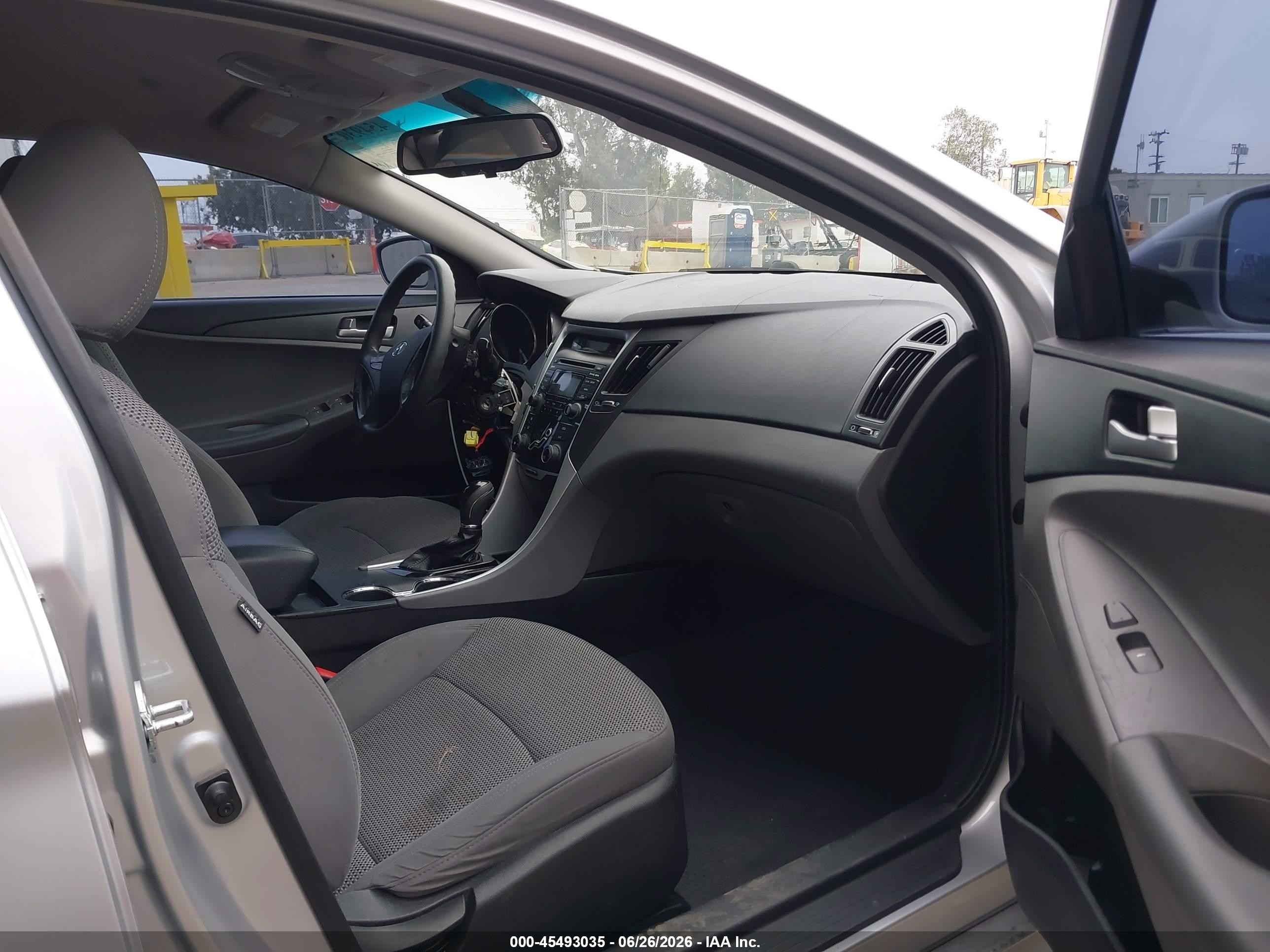 2013 Hyundai Sonata Gls Silver vin: 5NPEB4AC7DH518664