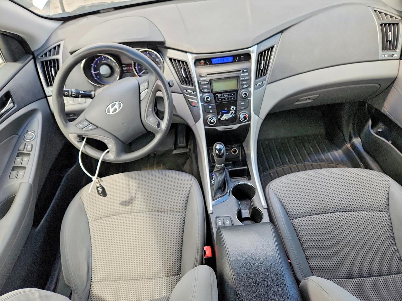 2013 Hyundai Sonata Gls Silver vin: 5NPEB4AC7DH520950