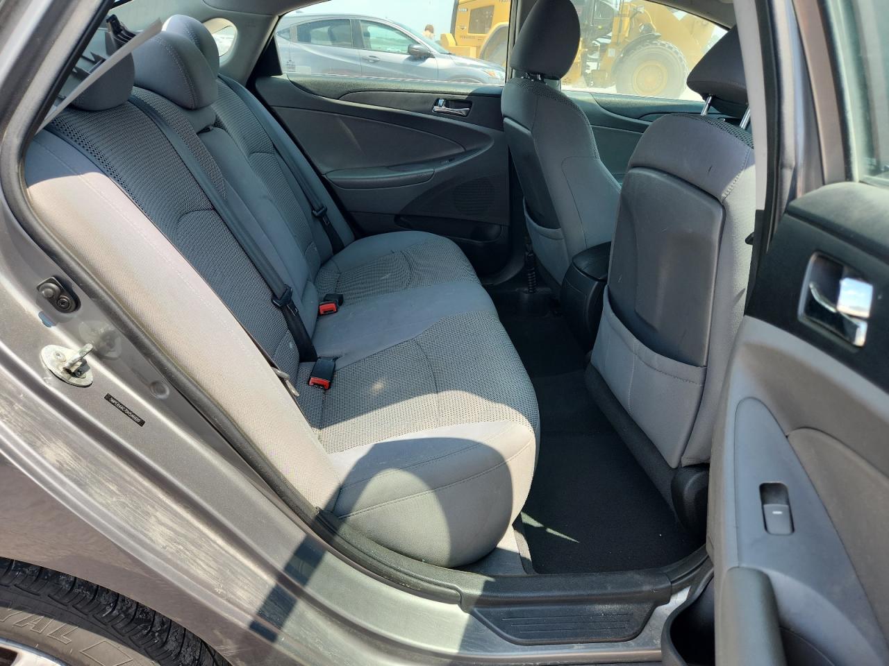 2013 Hyundai Sonata Gls Серый vin: 5NPEB4AC7DH546920