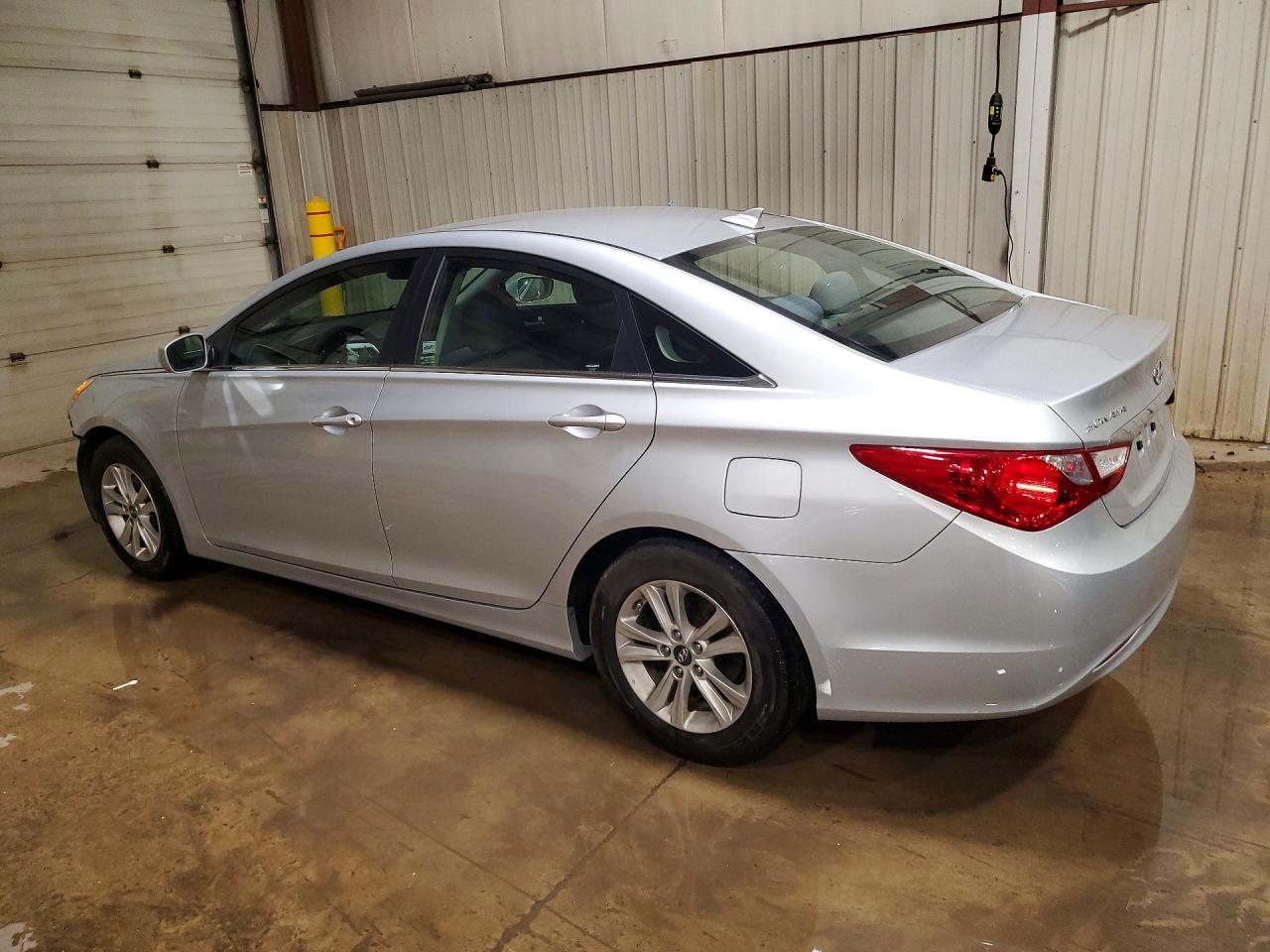 2013 Hyundai Sonata Gls Серебряный vin: 5NPEB4AC7DH625522