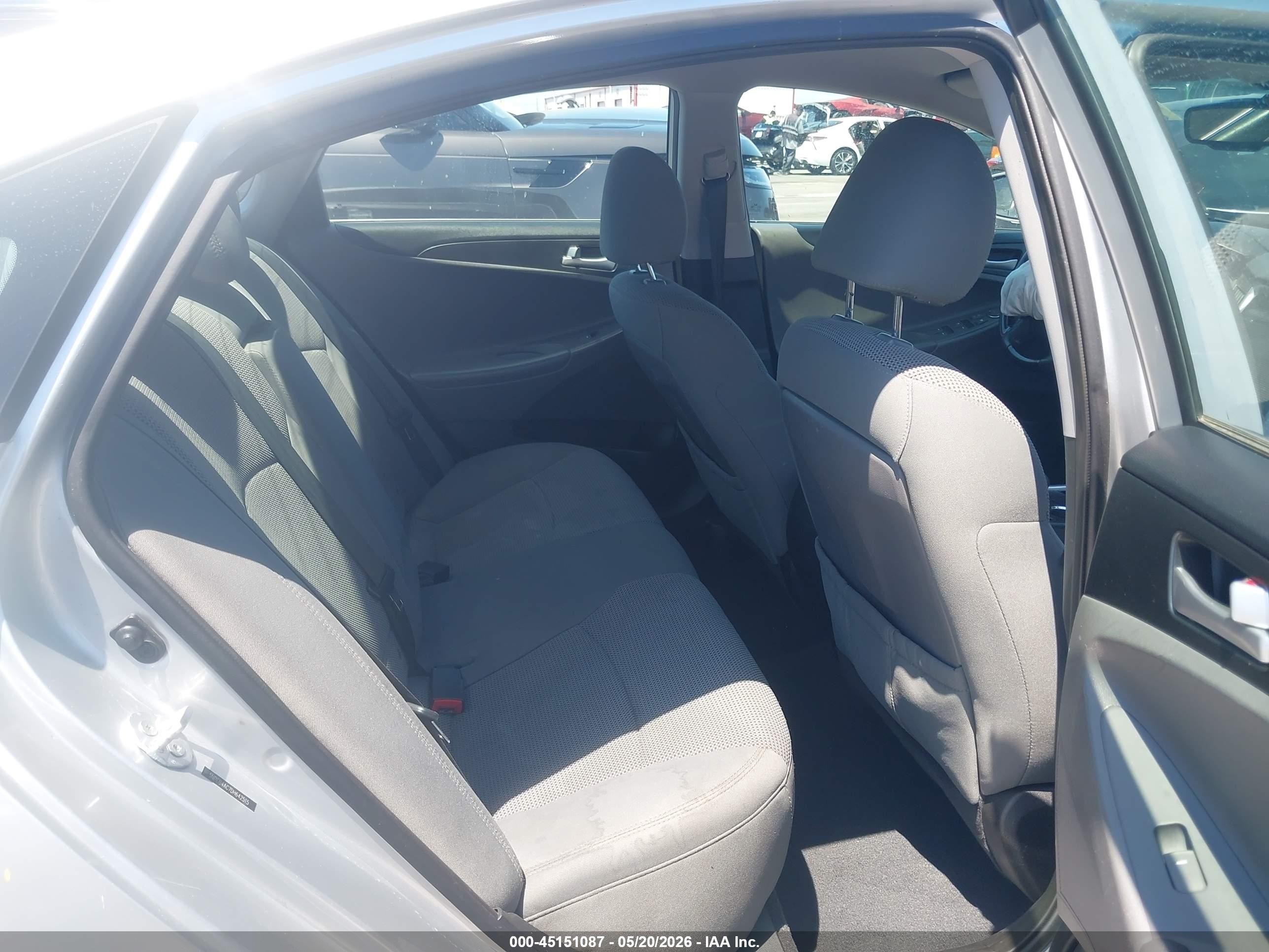 2013 Hyundai Sonata Gls Silver vin: 5NPEB4AC7DH642515