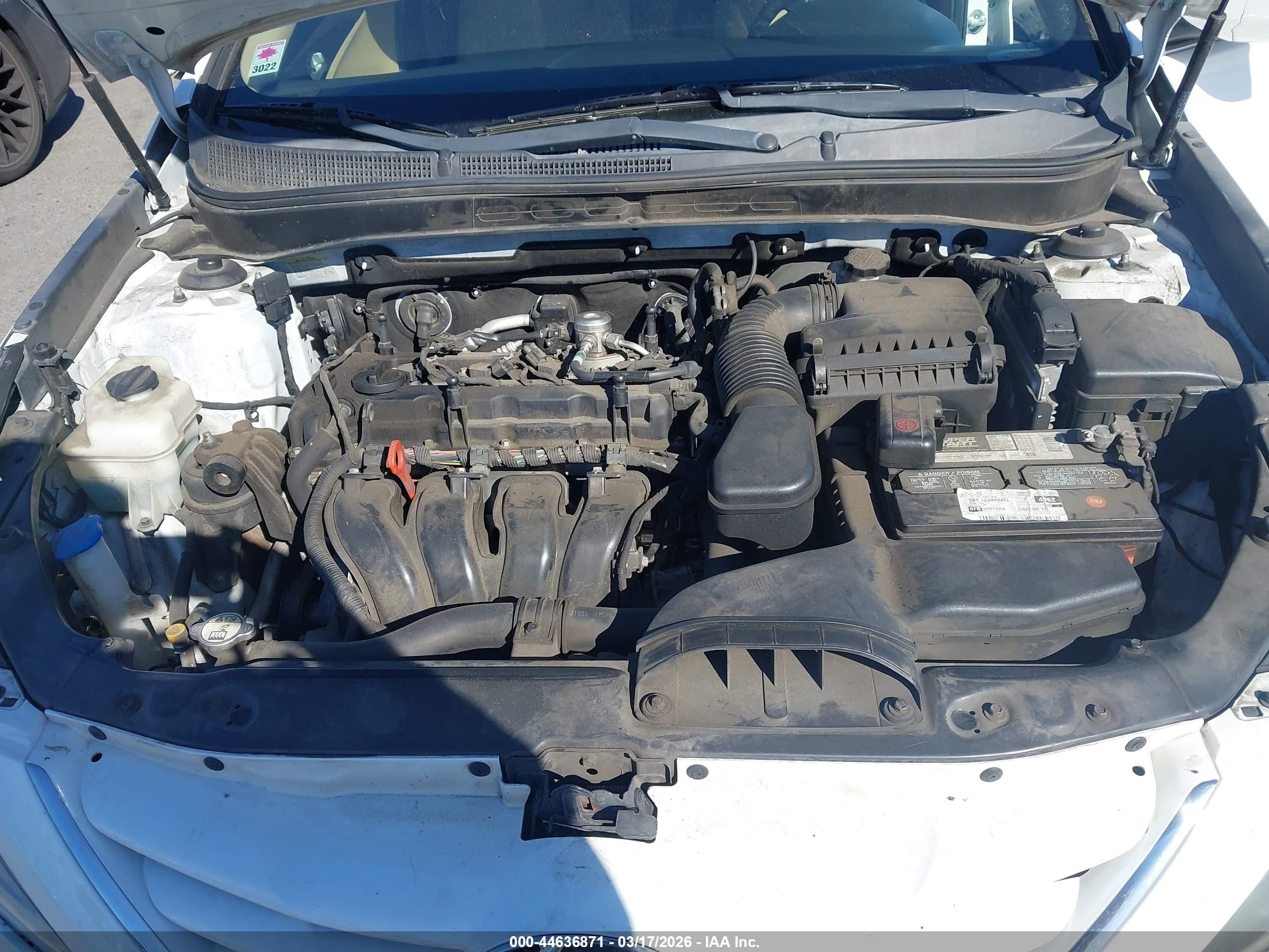 2013 Hyundai Sonata Gls Белый vin: 5NPEB4AC7DH671660