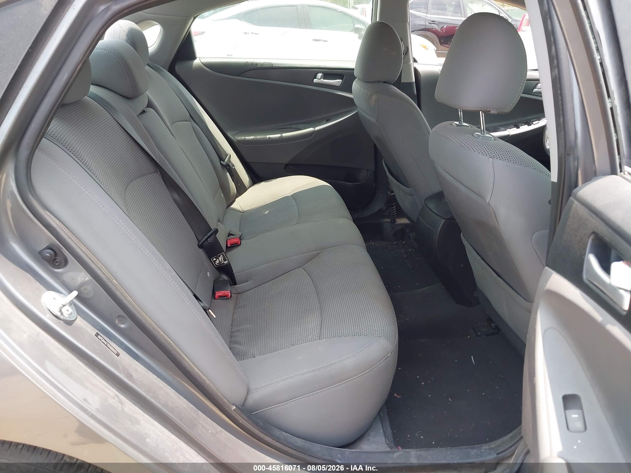 2013 Hyundai Sonata Gls Серый vin: 5NPEB4AC7DH685025