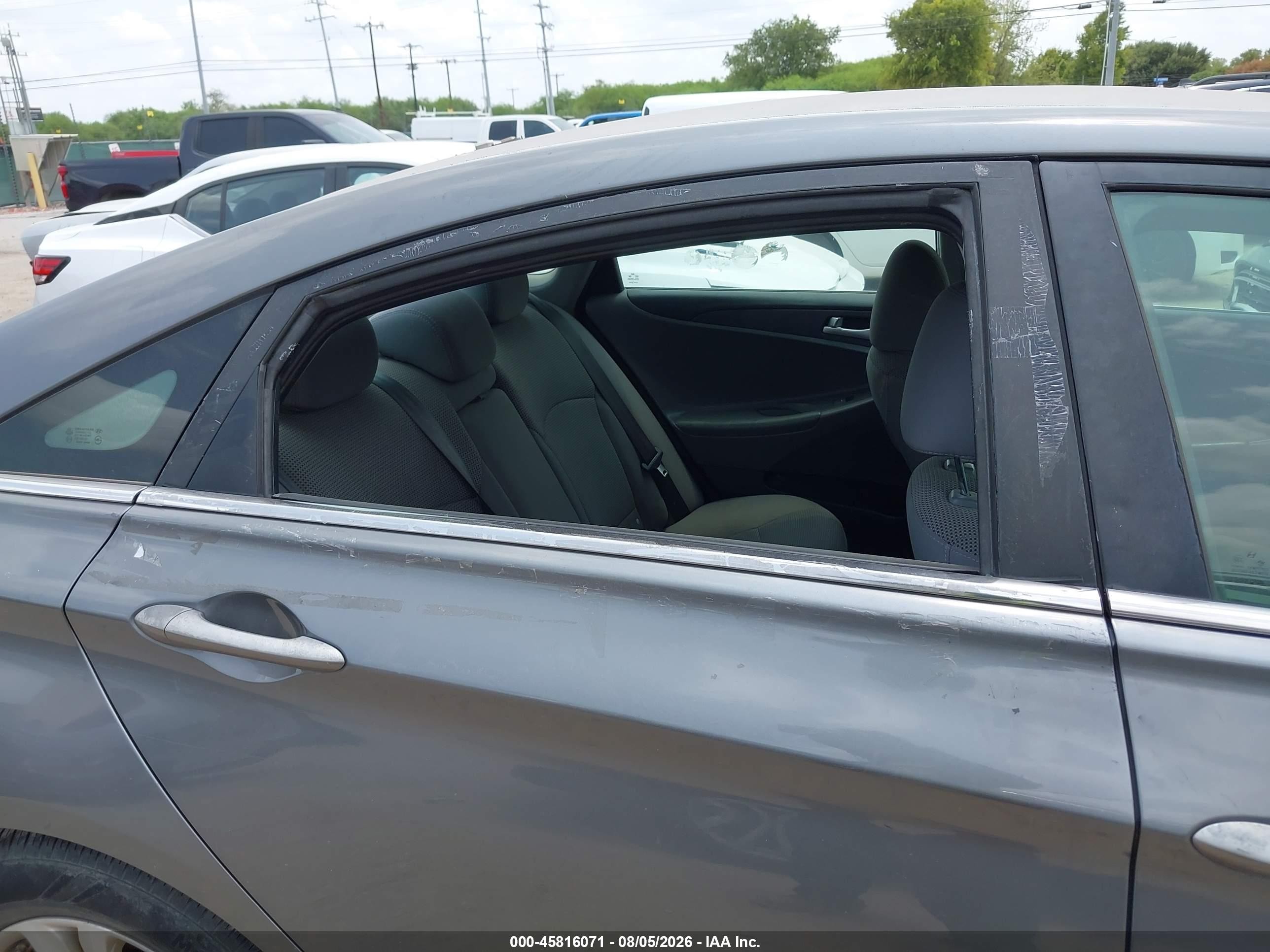 2013 Hyundai Sonata Gls Серый vin: 5NPEB4AC7DH685025
