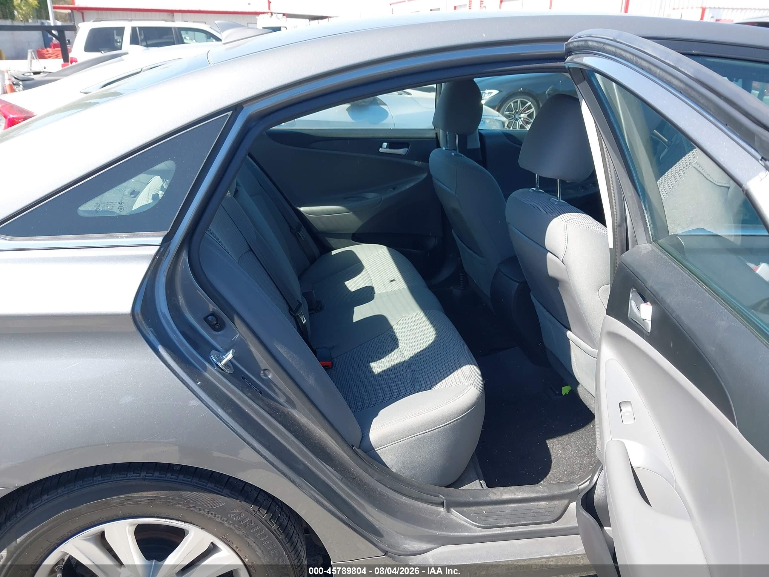 2013 Hyundai Sonata Gls Серый vin: 5NPEB4AC7DH688992