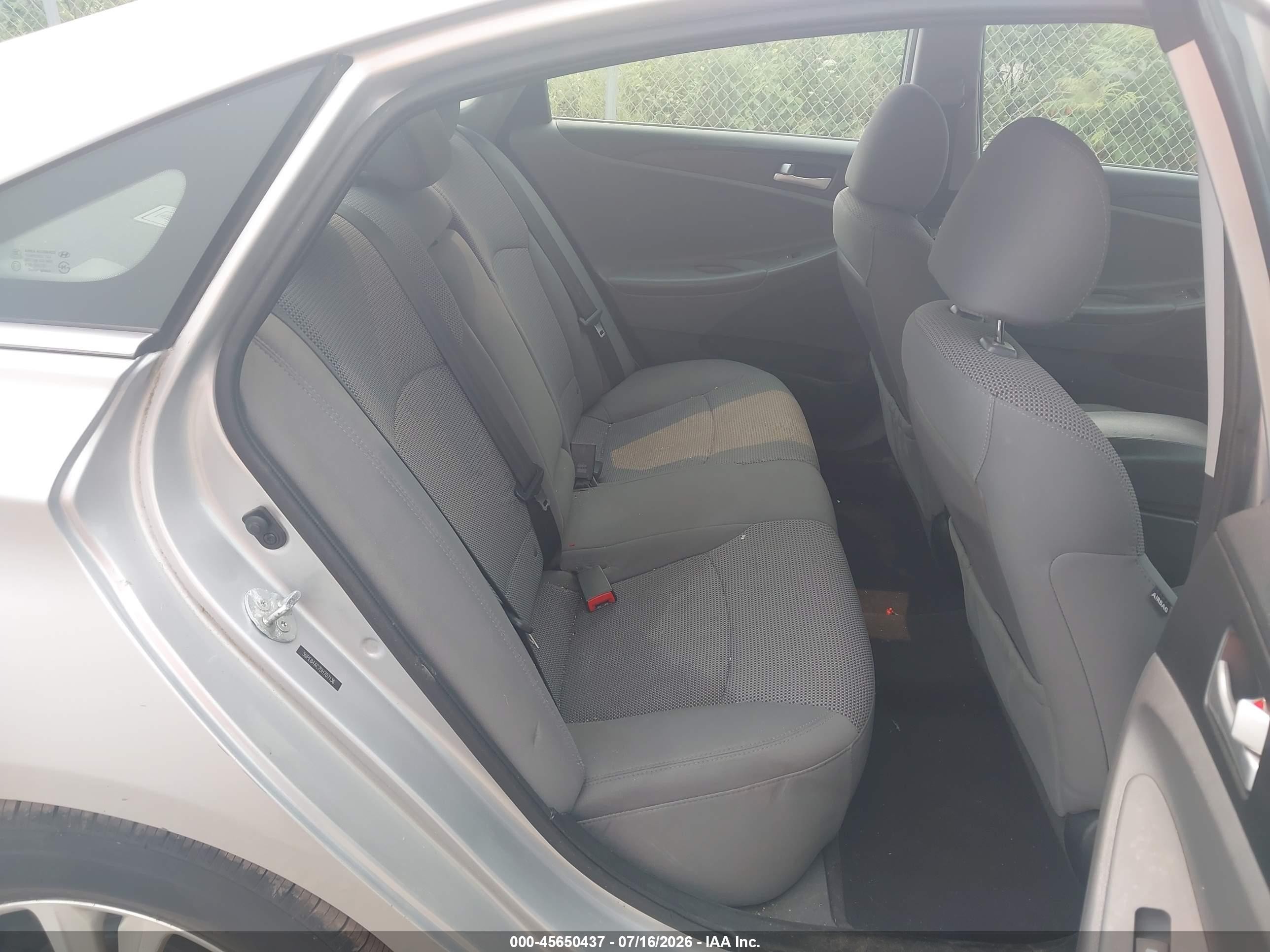 2013 Hyundai Sonata Gls Silver vin: 5NPEB4AC7DH707136