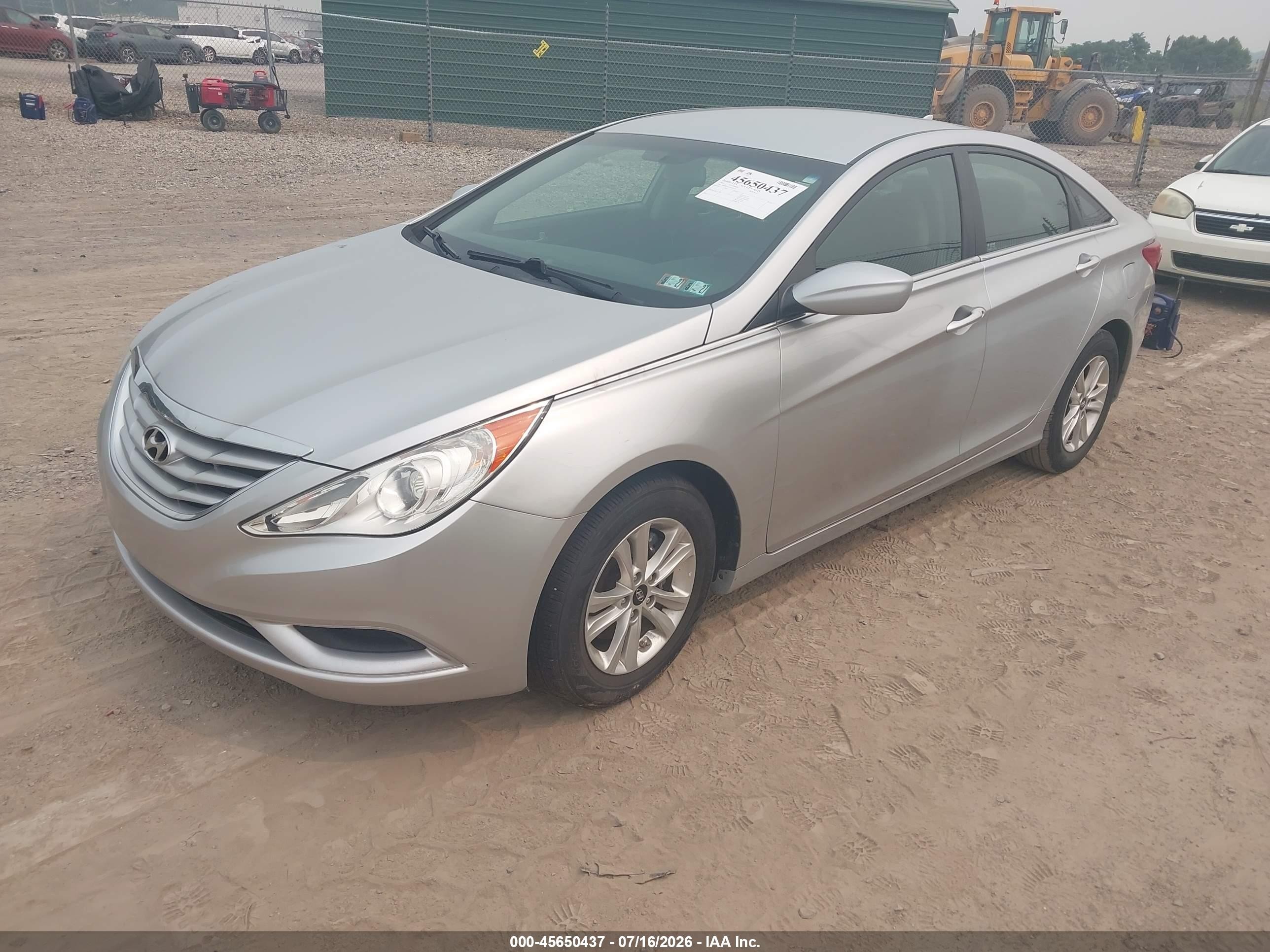 2013 Hyundai Sonata Gls Silver vin: 5NPEB4AC7DH707136