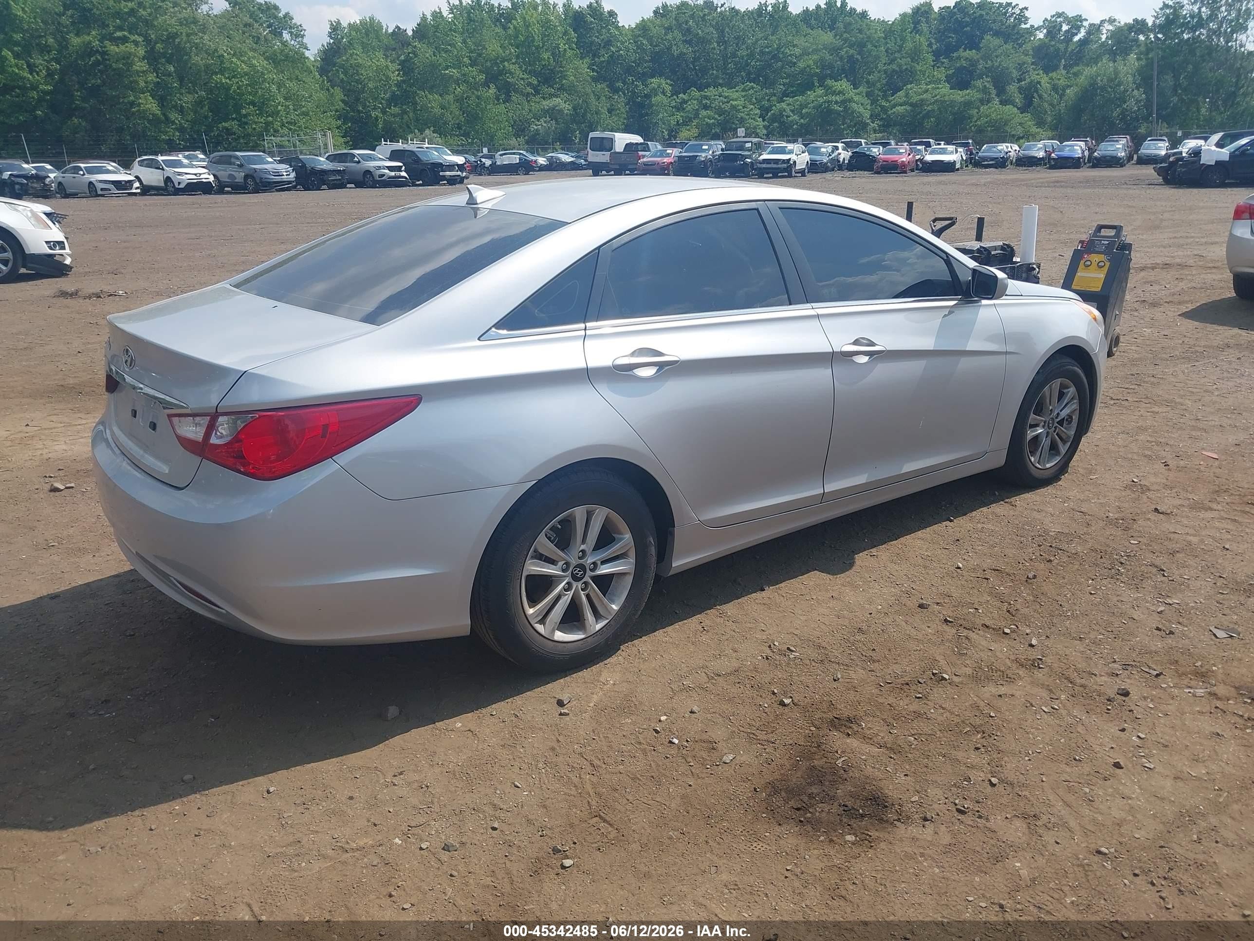 2013 Hyundai Sonata Gls Silver vin: 5NPEB4AC7DH708206