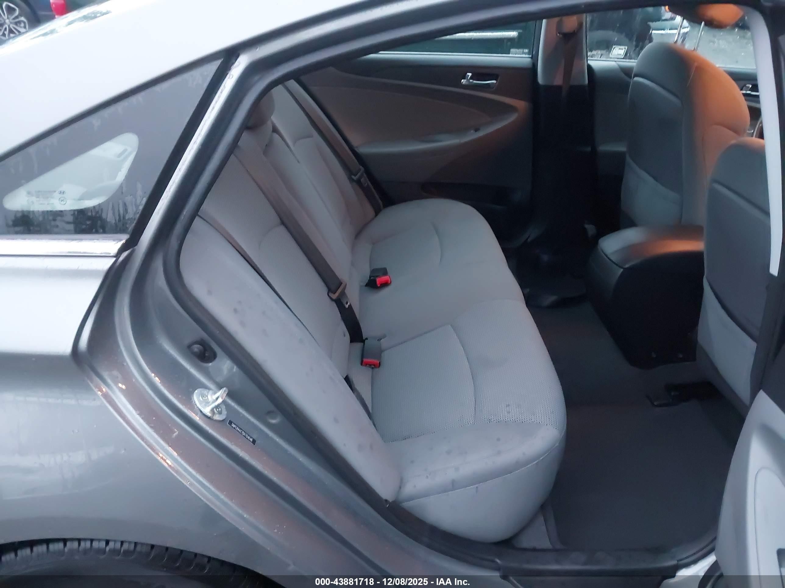 2013 Hyundai Sonata Gls Серый vin: 5NPEB4AC7DH764646
