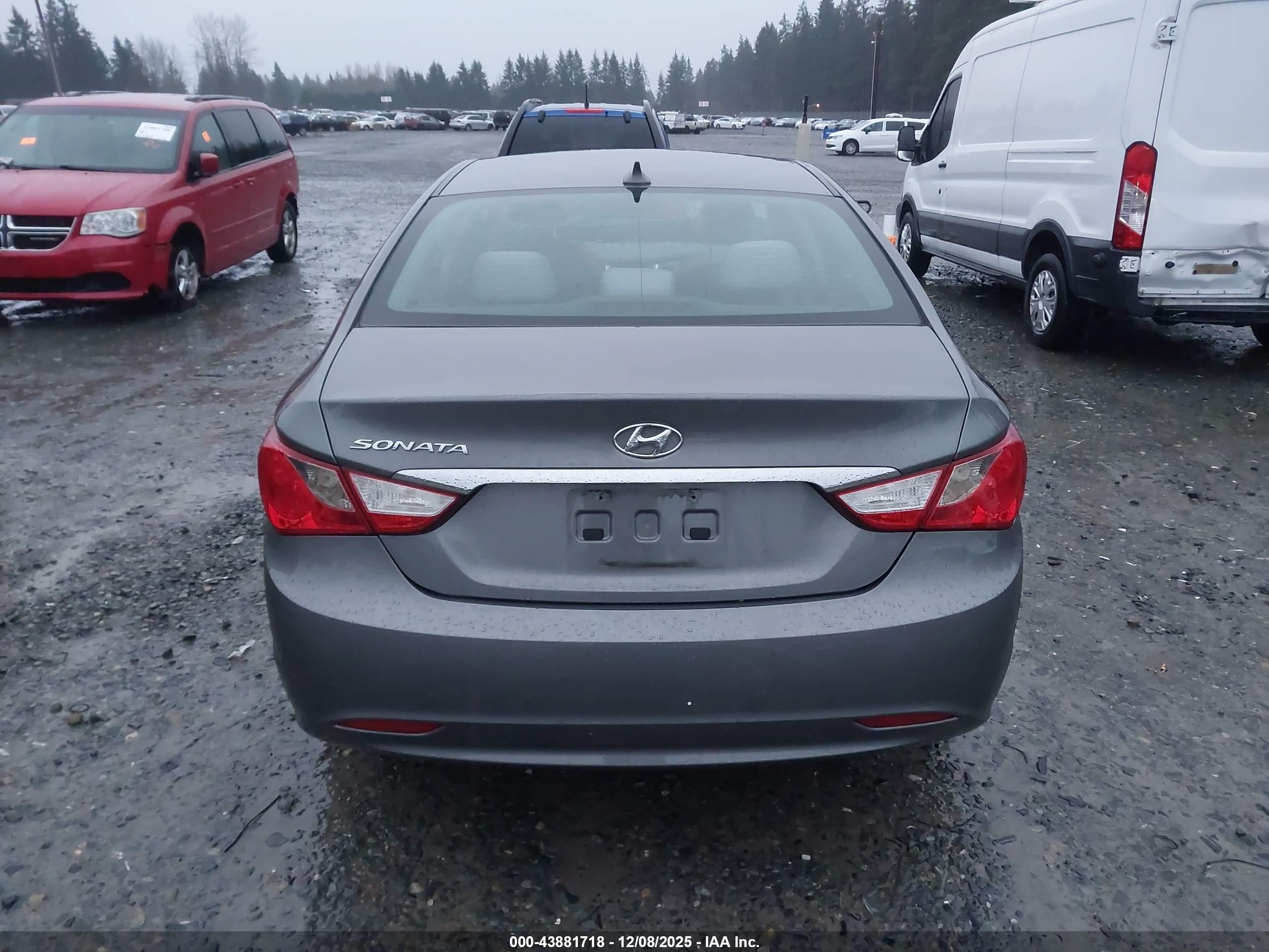 2013 Hyundai Sonata Gls Серый vin: 5NPEB4AC7DH764646