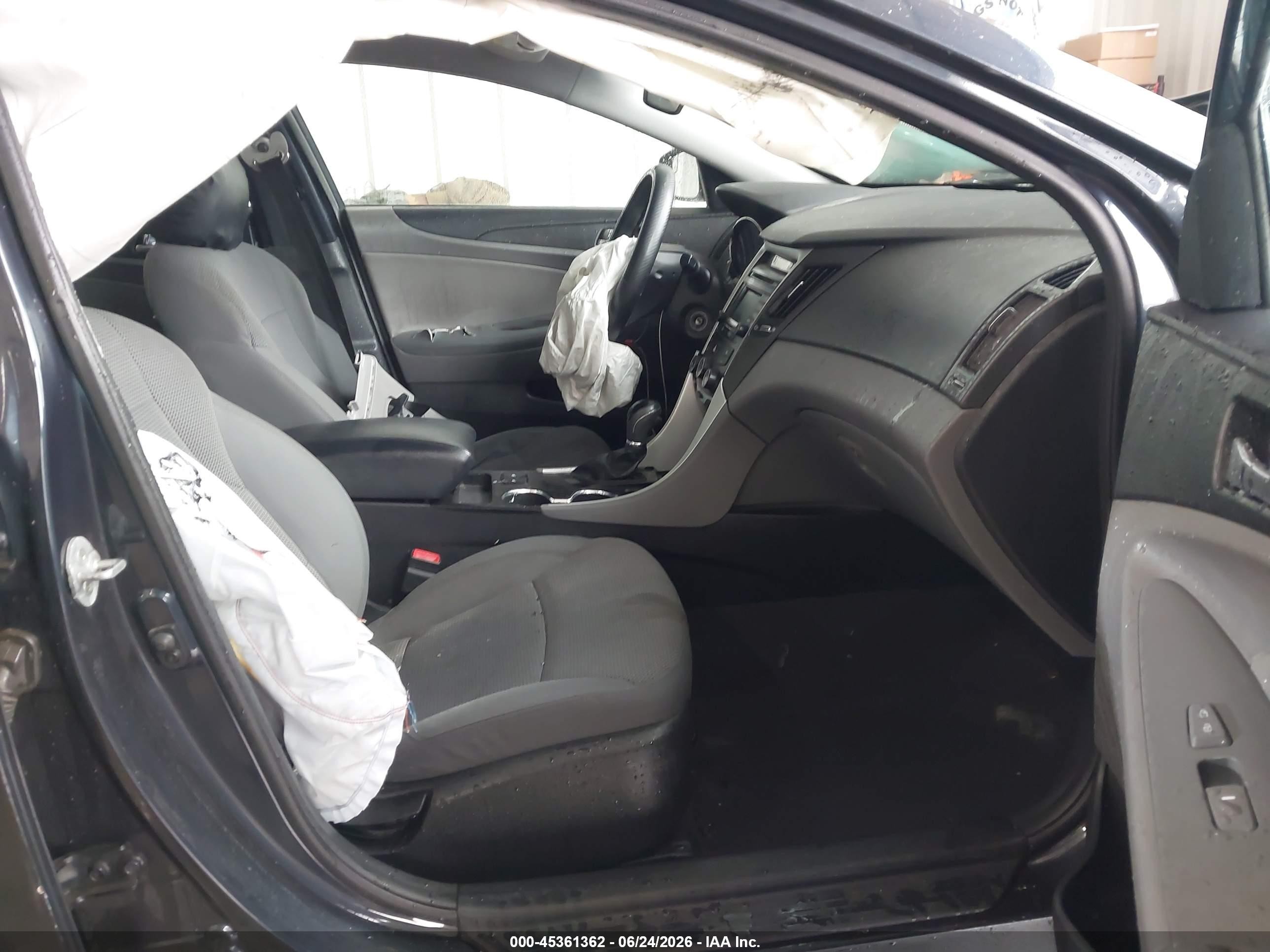 2014 Hyundai Sonata Gls Синий vin: 5NPEB4AC7EH828167