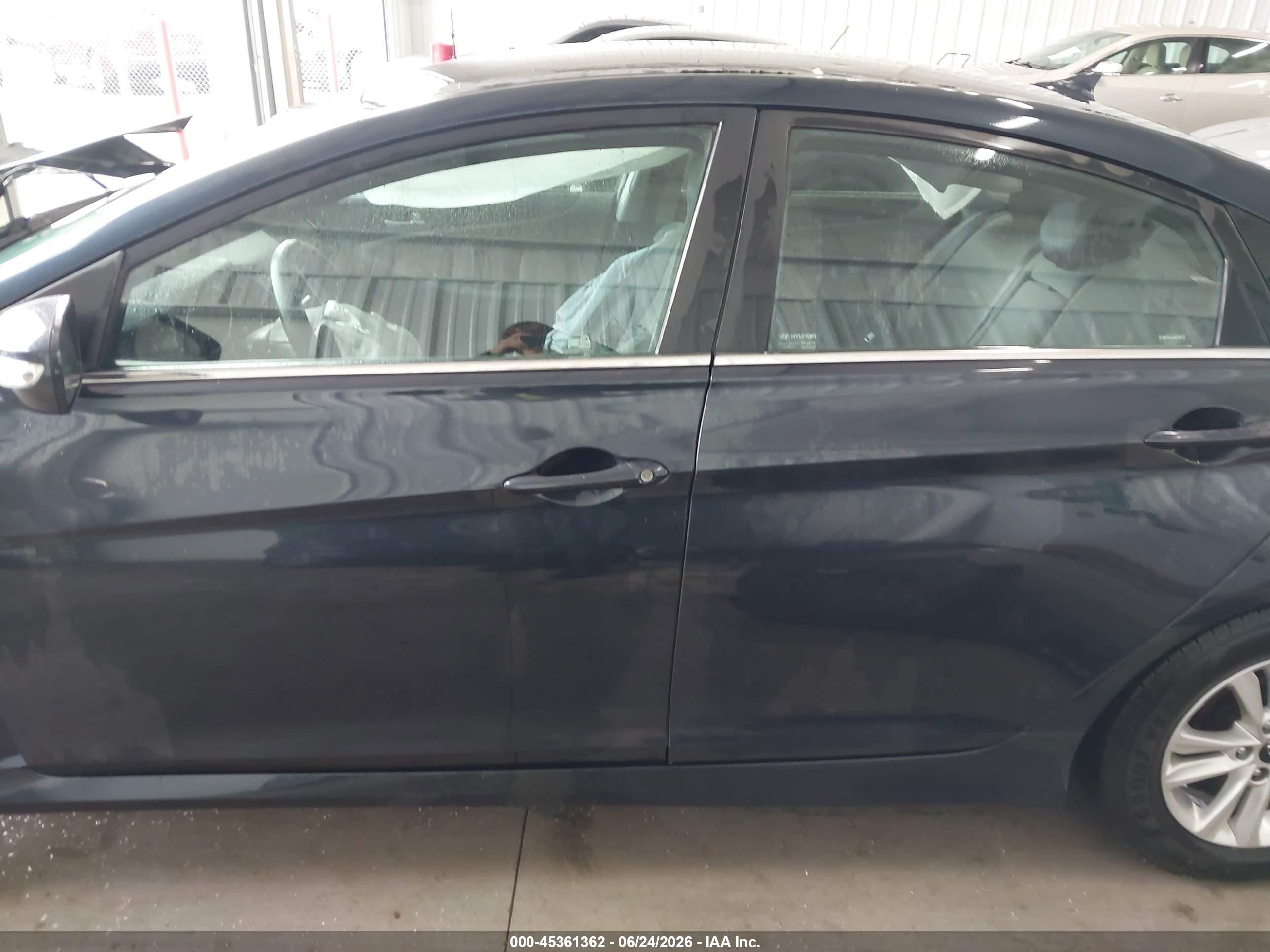 2014 Hyundai Sonata Gls Синий vin: 5NPEB4AC7EH828167
