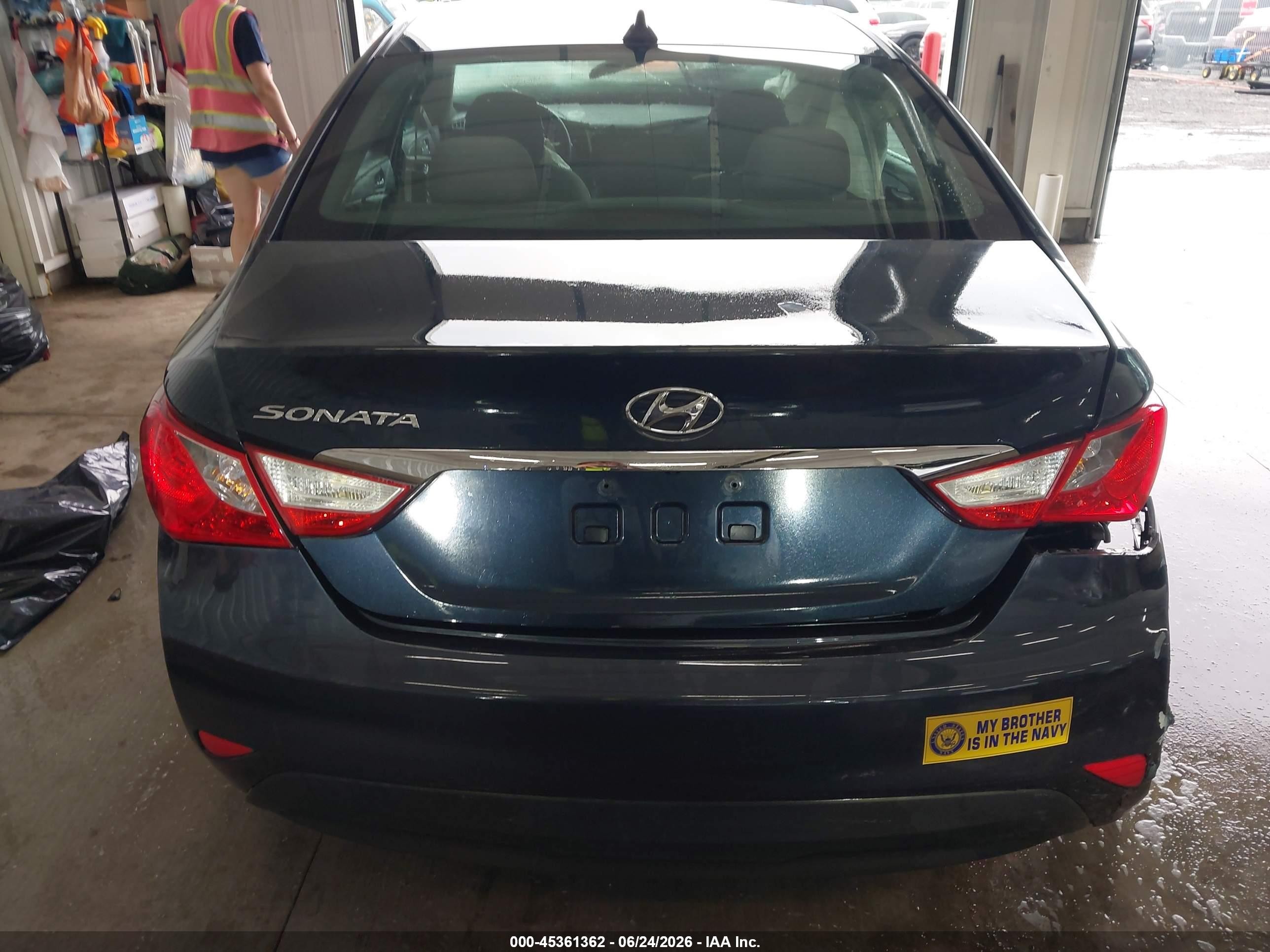 2014 Hyundai Sonata Gls Синий vin: 5NPEB4AC7EH828167