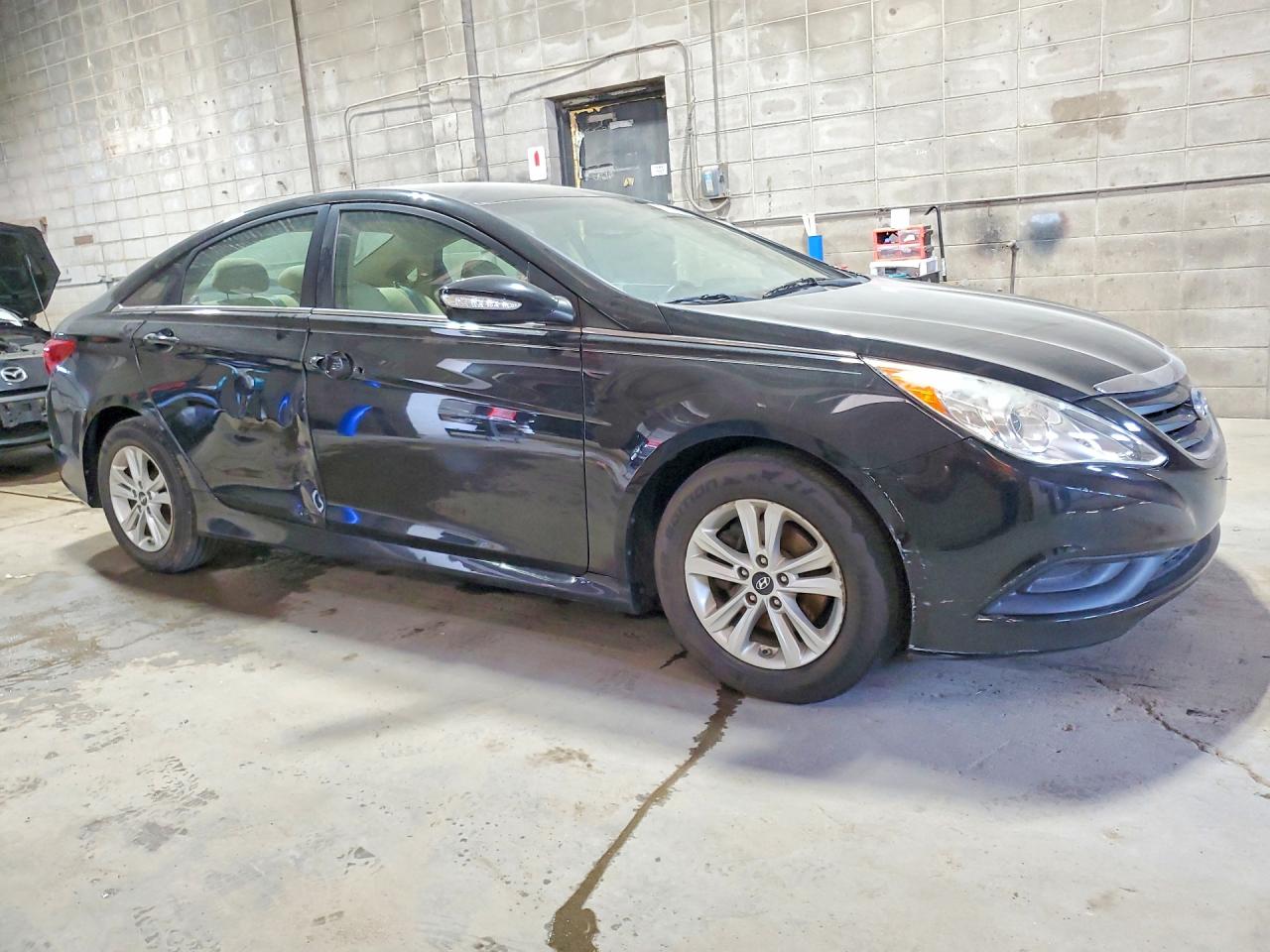 2014 Hyundai Sonata Gls Черный vin: 5NPEB4AC7EH839119
