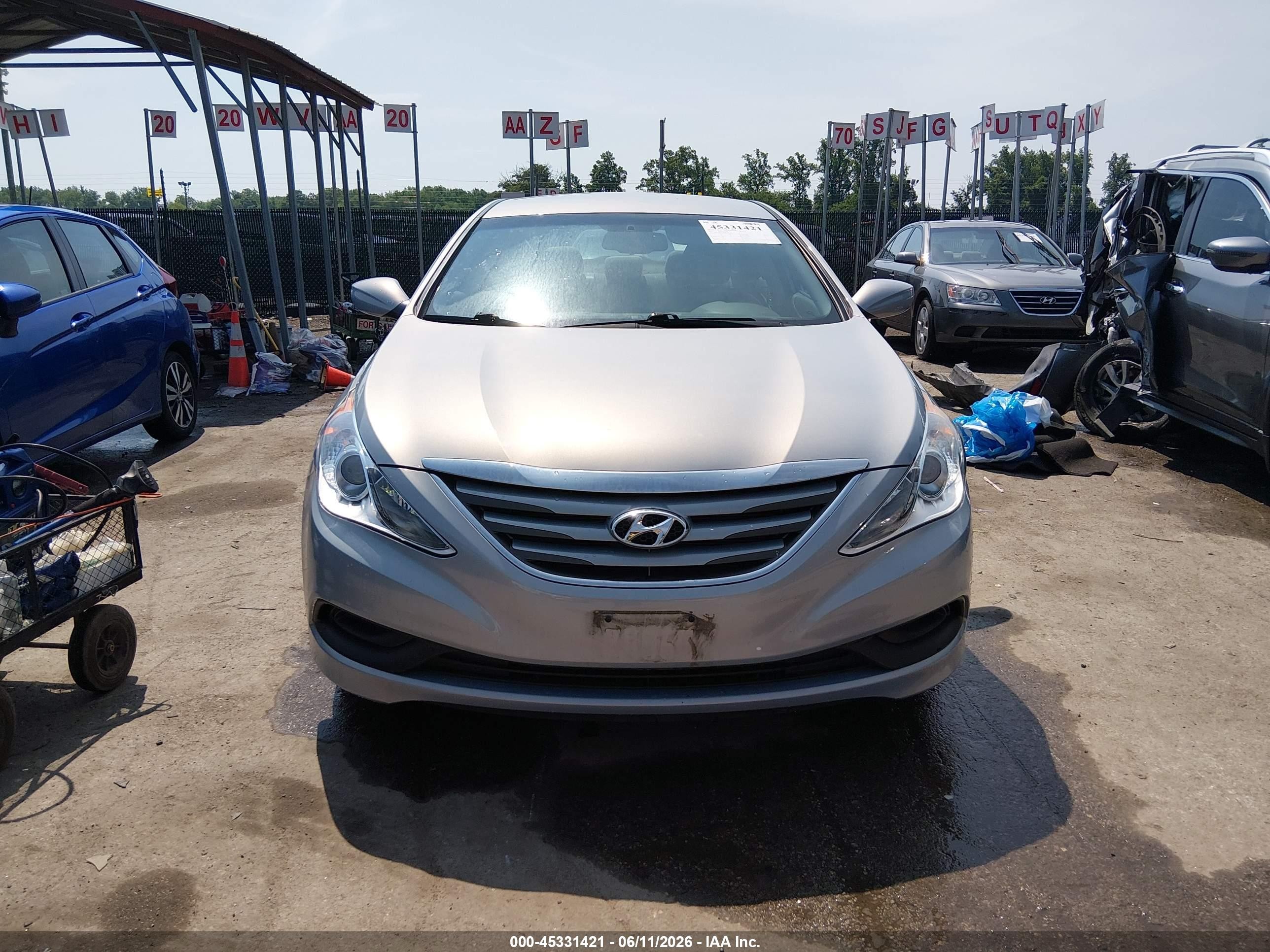 2014 Hyundai Sonata Gls Серебряный vin: 5NPEB4AC7EH891429