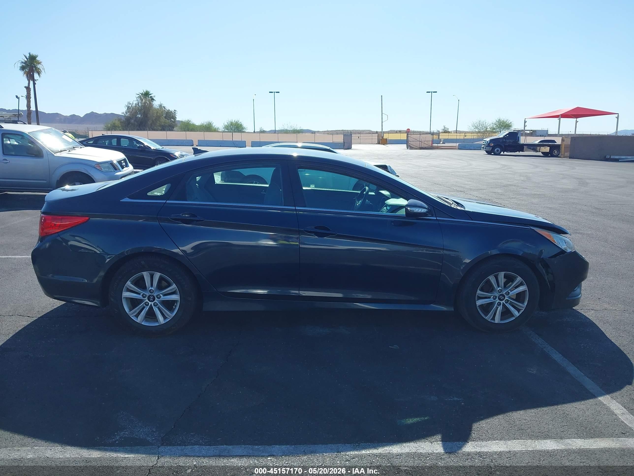 2014 Hyundai Sonata Gls Dark Blue vin: 5NPEB4AC7EH898123
