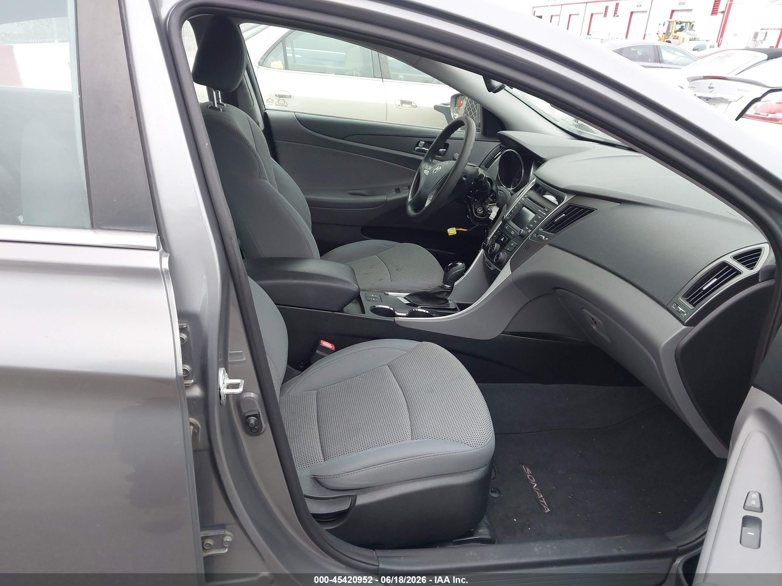 2014 Hyundai Sonata Gls Gray vin: 5NPEB4AC7EH906091