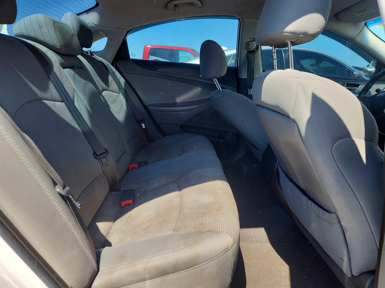 2014 Hyundai Sonata Gls Белый vin: 5NPEB4AC7EH916619