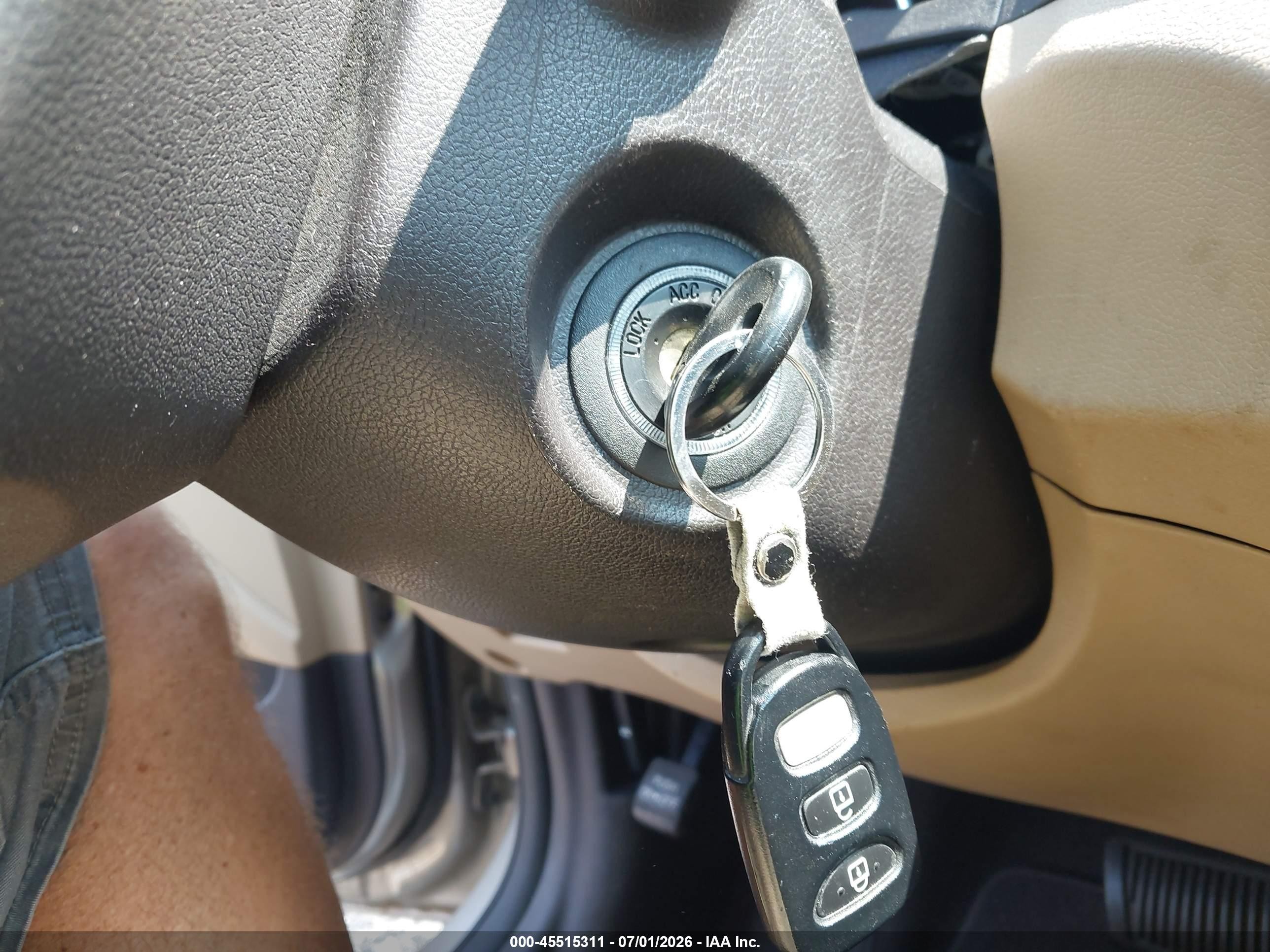 2011 Hyundai Sonata Gls Золотой vin: 5NPEB4AC8BH021023