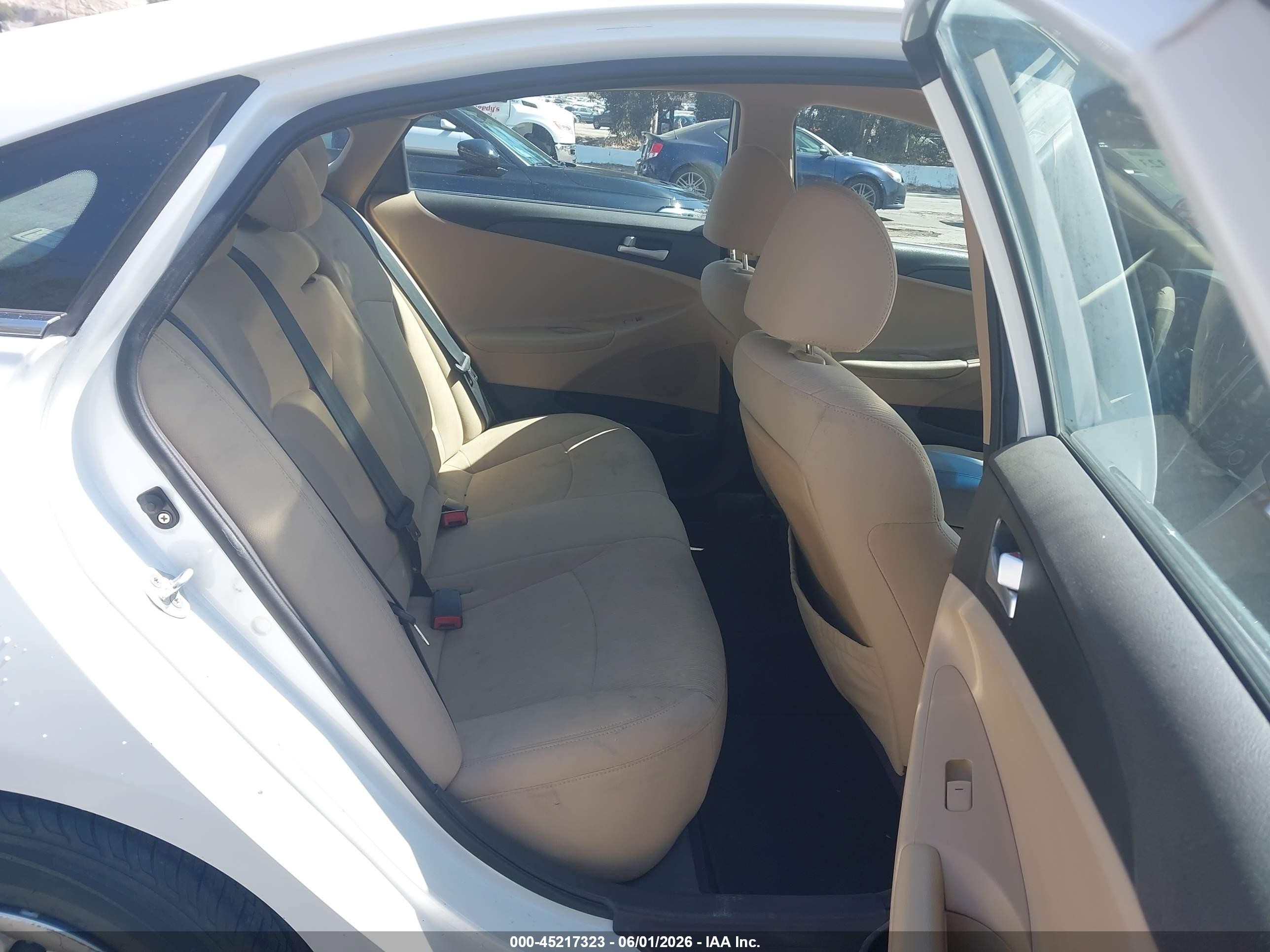 2011 Hyundai Sonata Gls White vin: 5NPEB4AC8BH023175