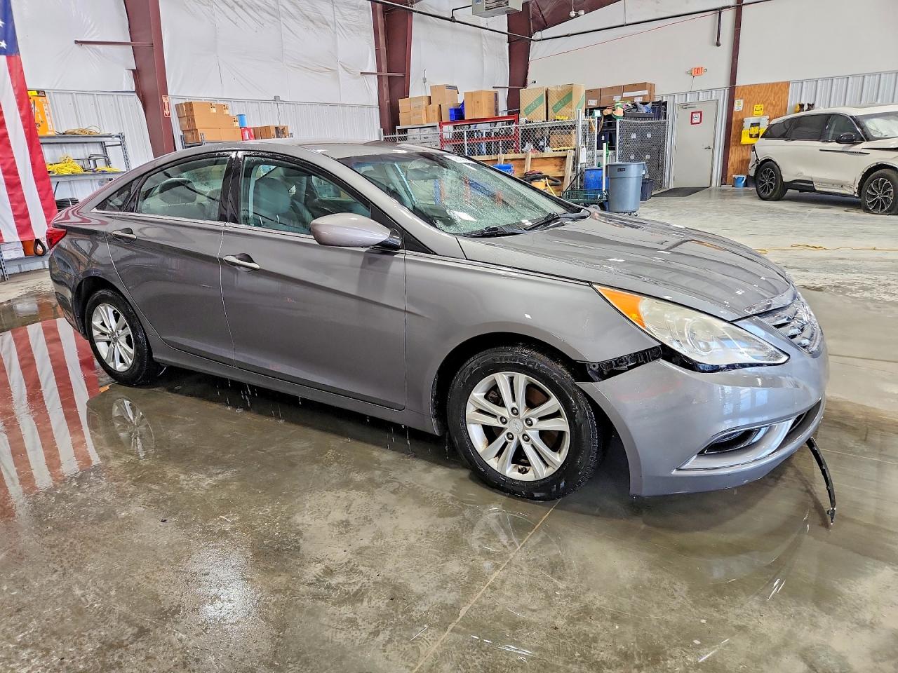 2011 Hyundai Sonata Gls Серый vin: 5NPEB4AC8BH188658