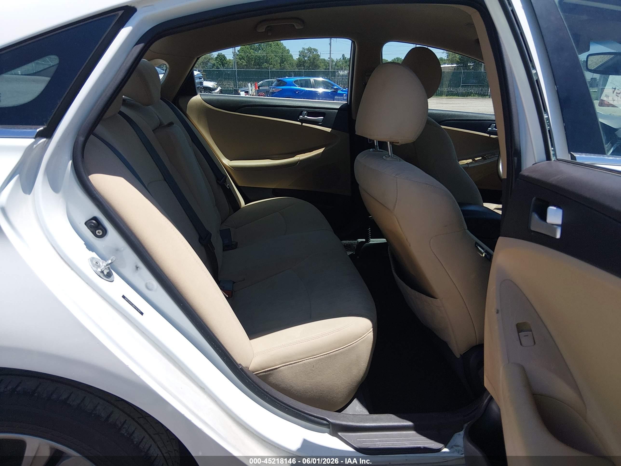 2011 Hyundai Sonata Gls White vin: 5NPEB4AC8BH197487