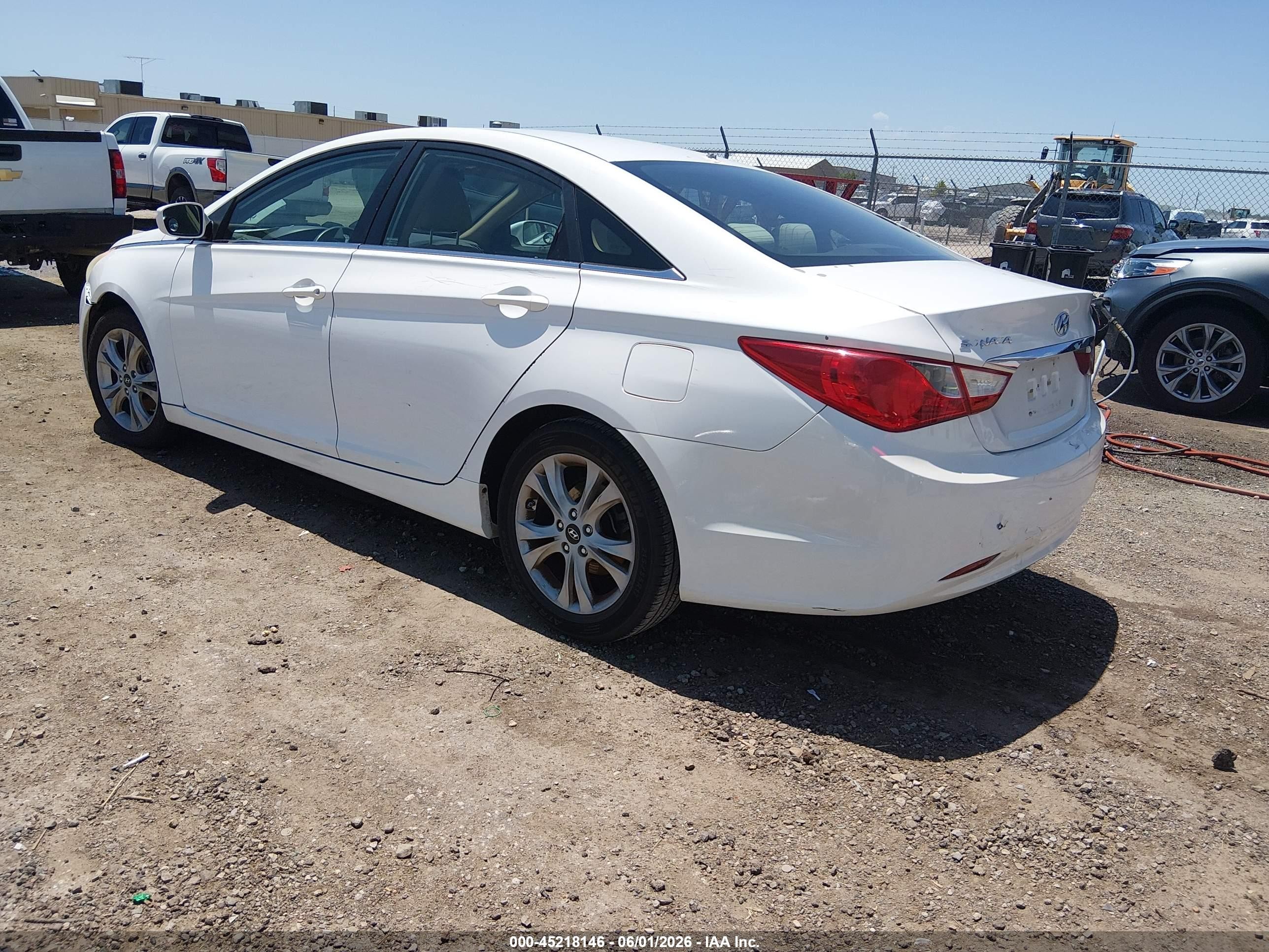 2011 Hyundai Sonata Gls White vin: 5NPEB4AC8BH197487