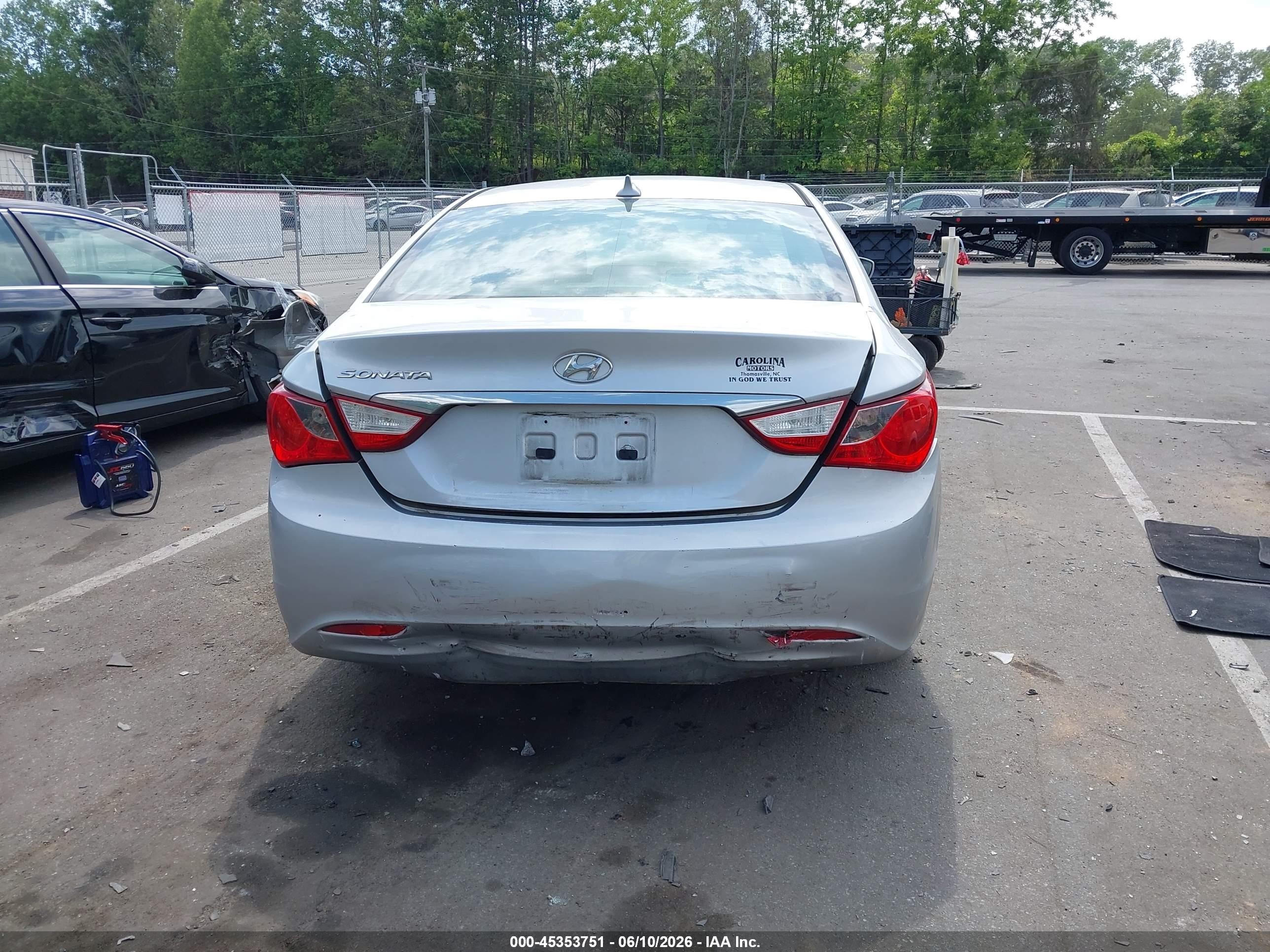 2012 Hyundai Sonata Gls Silver vin: 5NPEB4AC8CH359734