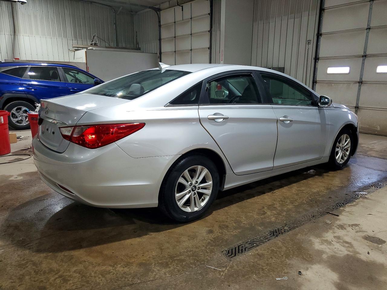 2012 Hyundai Sonata Gls Silver vin: 5NPEB4AC8CH444685