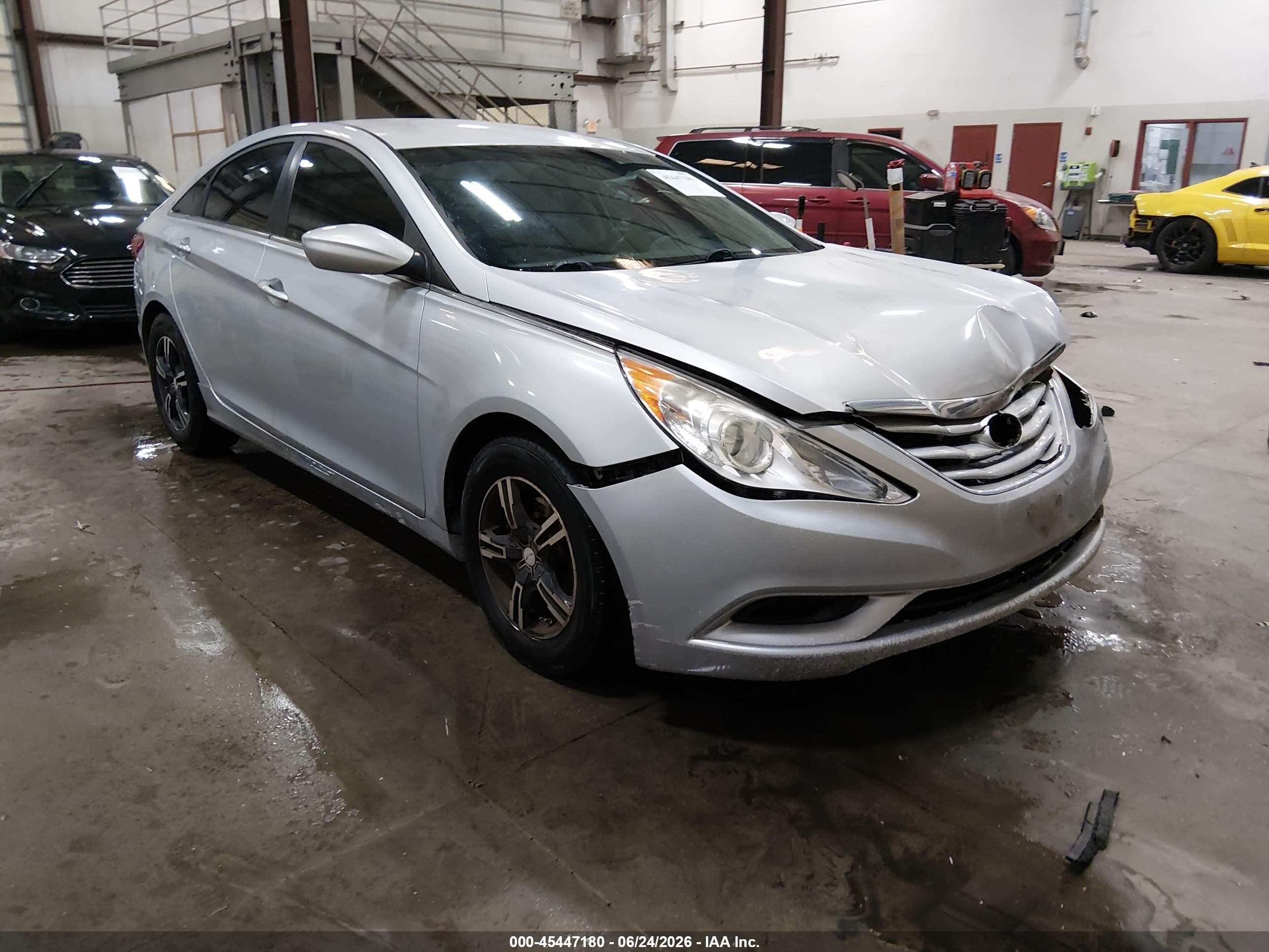 2013 Hyundai Sonata Gls Серебряный vin: 5NPEB4AC8DH517989