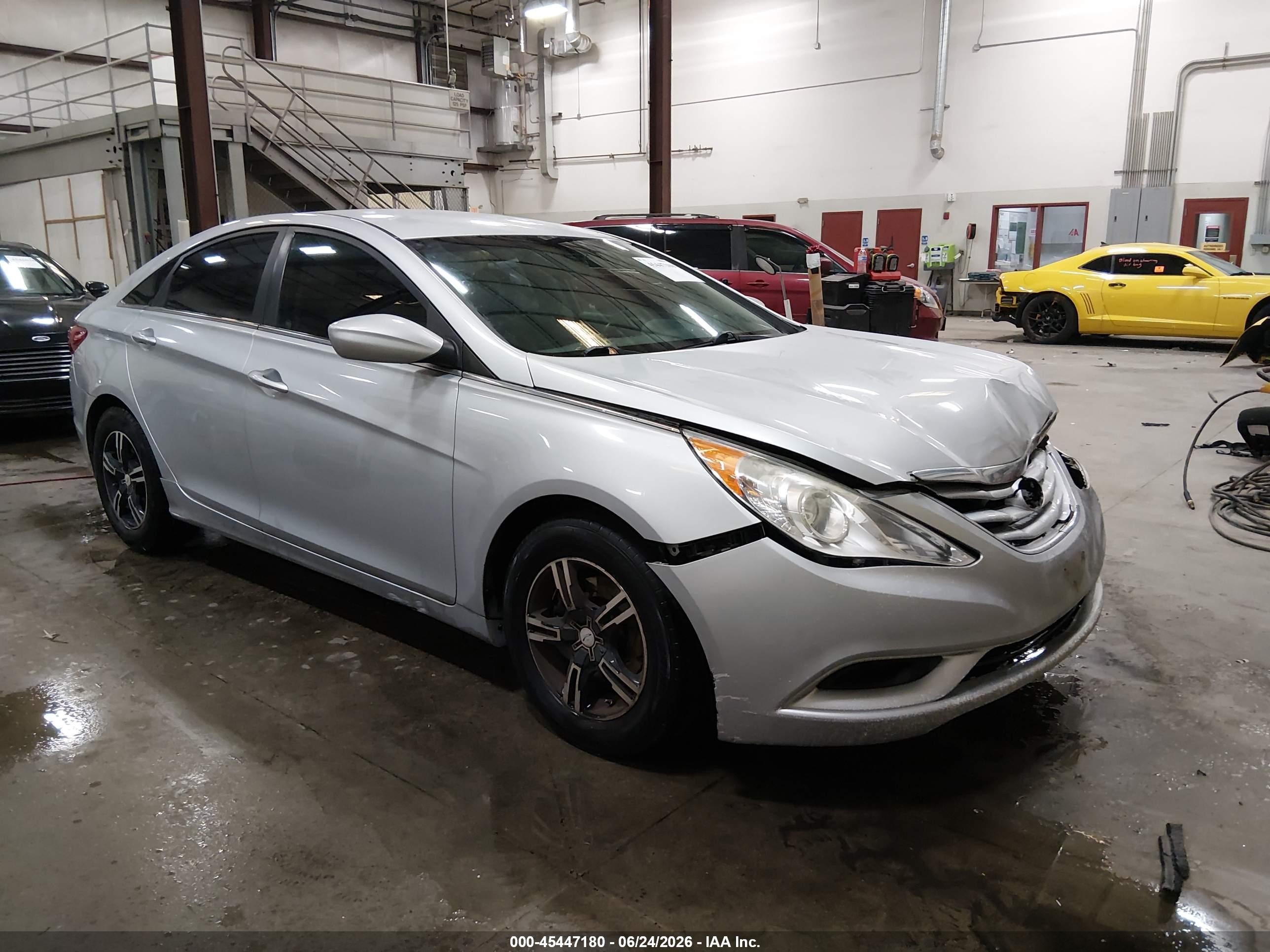 2013 Hyundai Sonata Gls Серебряный vin: 5NPEB4AC8DH517989