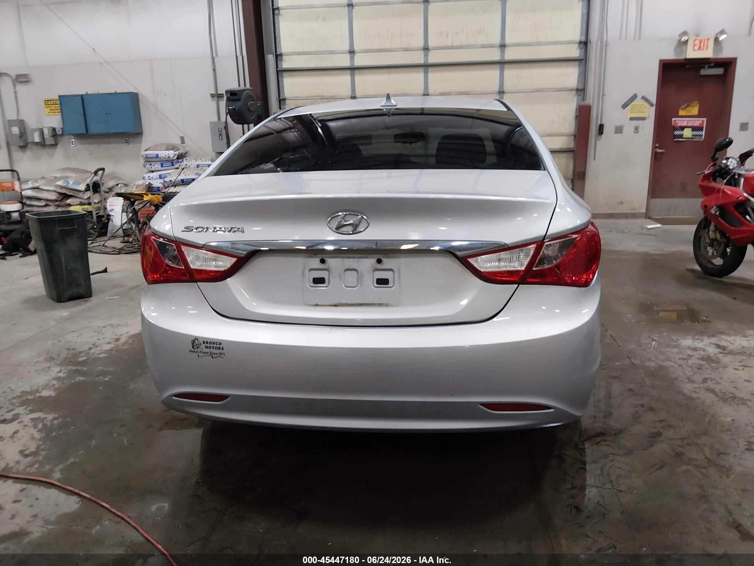 2013 Hyundai Sonata Gls Серебряный vin: 5NPEB4AC8DH517989