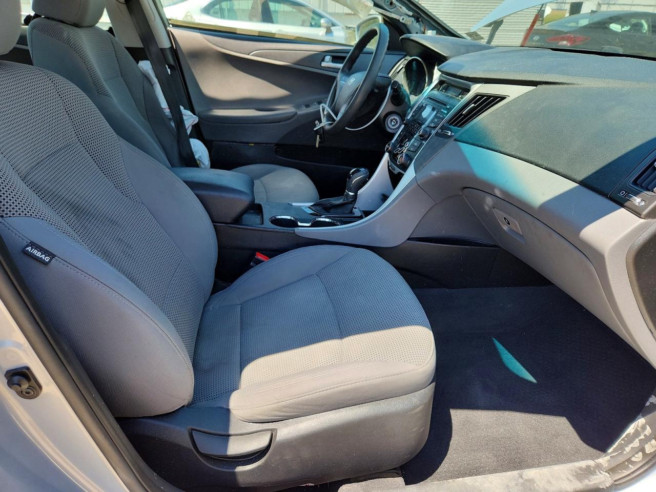 2013 Hyundai Sonata Gls Silver vin: 5NPEB4AC8DH557599