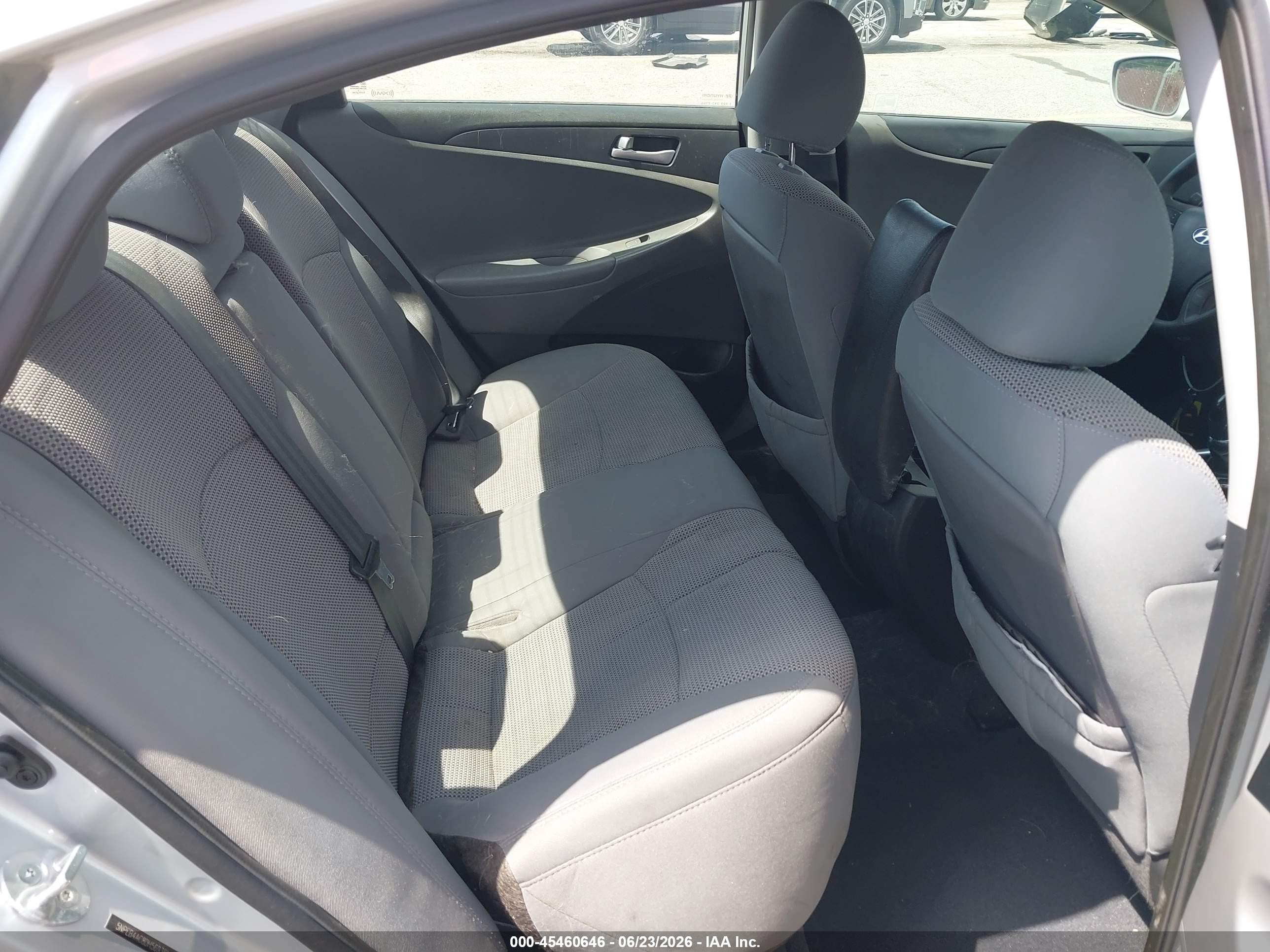 2013 Hyundai Sonata Gls Silver vin: 5NPEB4AC8DH569381