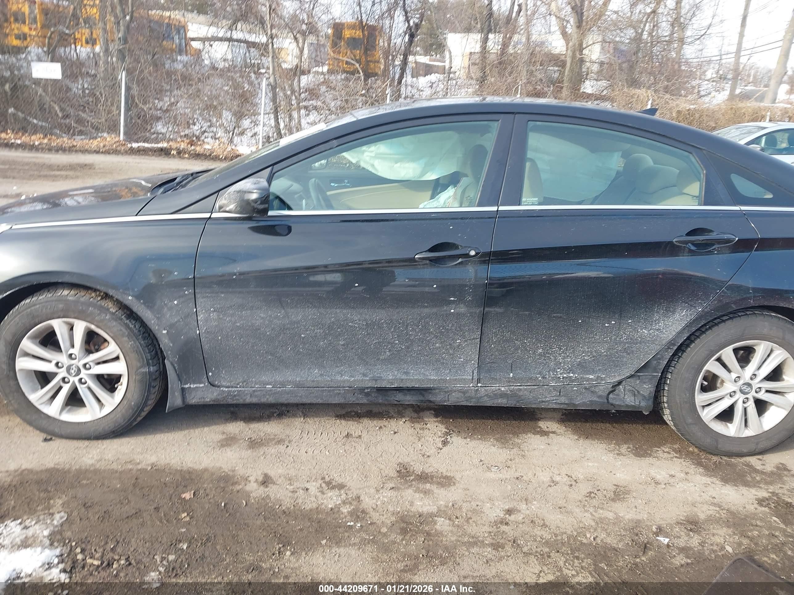 2013 Hyundai Sonata Gls Черный vin: 5NPEB4AC8DH606865