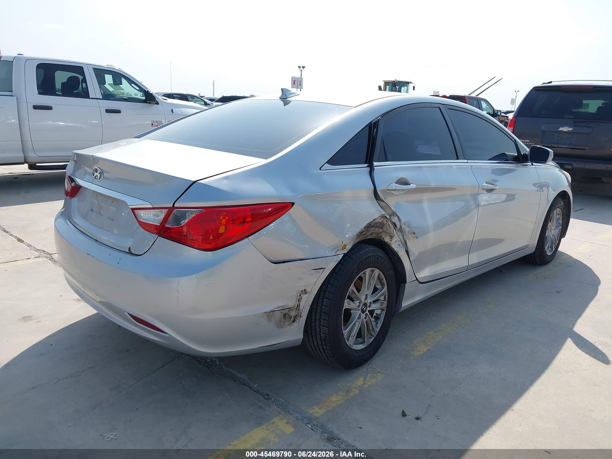 2013 Hyundai Sonata Gls Silver vin: 5NPEB4AC8DH617378